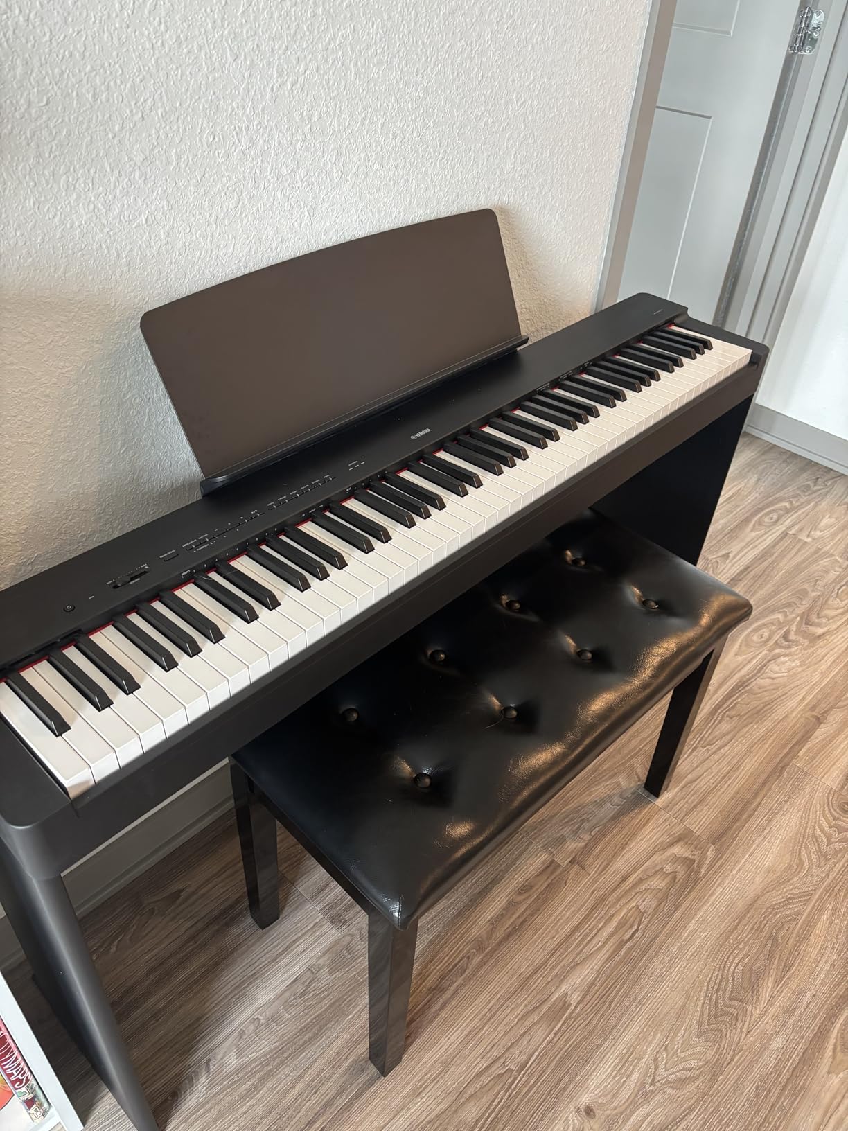 Yamaha P-225 88-Key Digital Piano with Weighted Keys, Portable Design customer photo 2