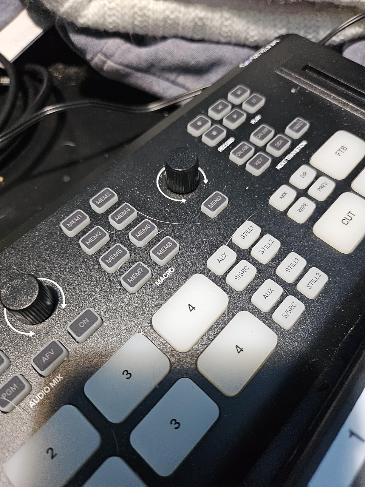 Osee GoStream Deck HDMI Pro Live Streaming Multi Camera Video Mixer Switcher customer photo 1