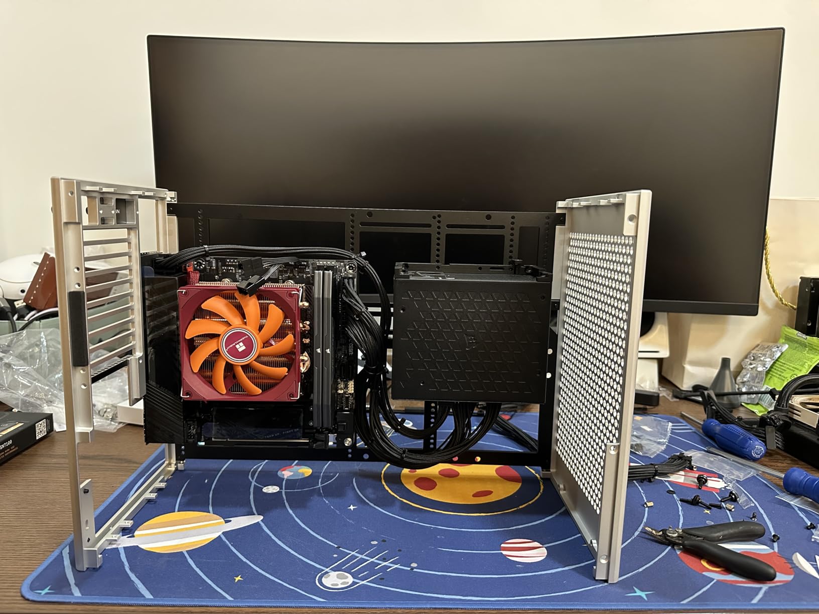 CORSAIR Vengeance DDR5 32GB (2x16GB) DDR5 6000MHz CL30 AMD EXPO Intel XMP iCUE Compatible Computer Memory - Gray (CMK32GX5M2B6000Z30) customer photo 2