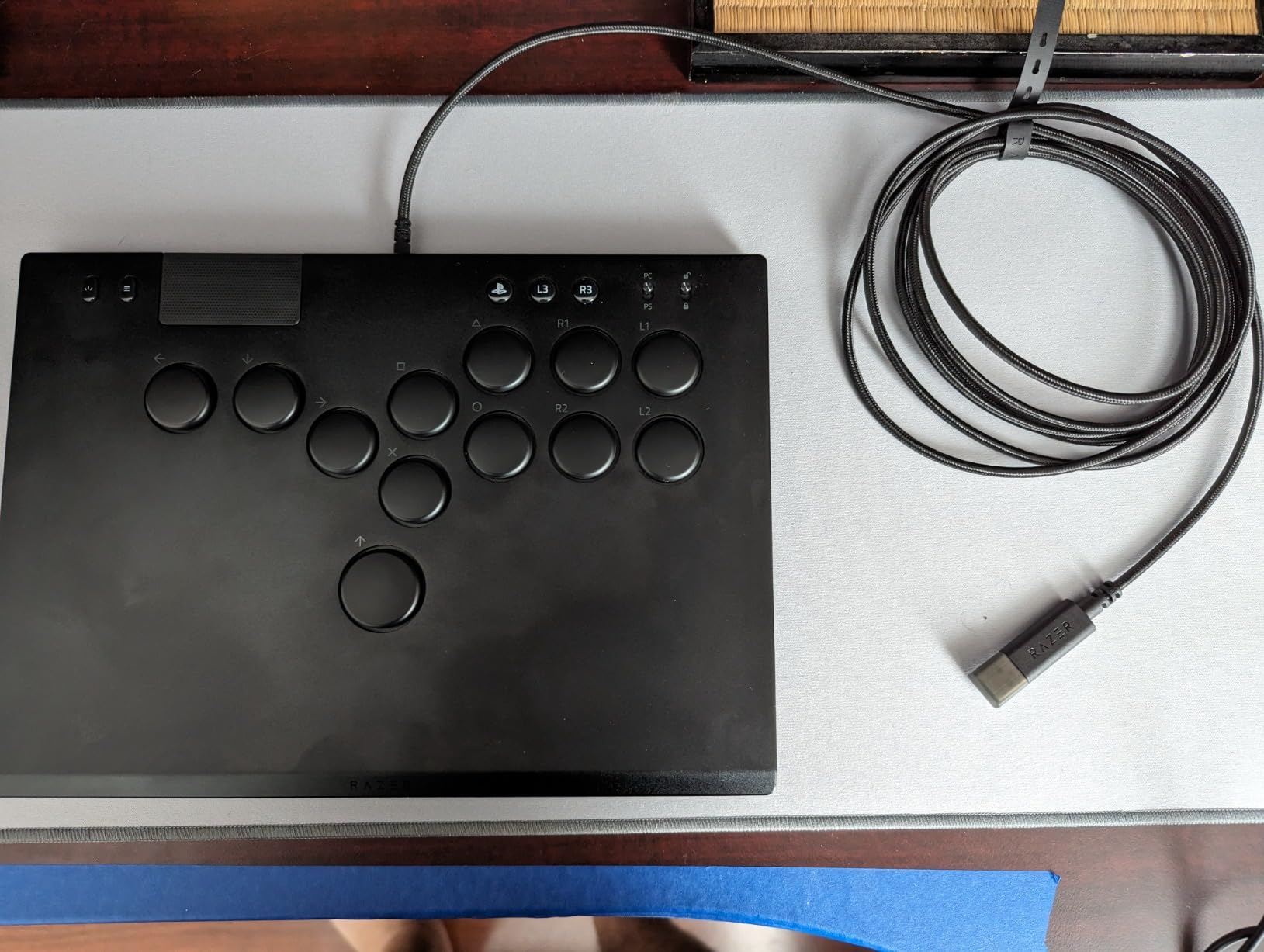 Razer Kitsune All-Button Arcade Controller: For PS5 / PlayStation 5 & PC - Low-Profile Optical Switches - Slim Form Factor - Removable Top Plate - Chroma RGB Lighting - USB Type C - Black customer photo 1