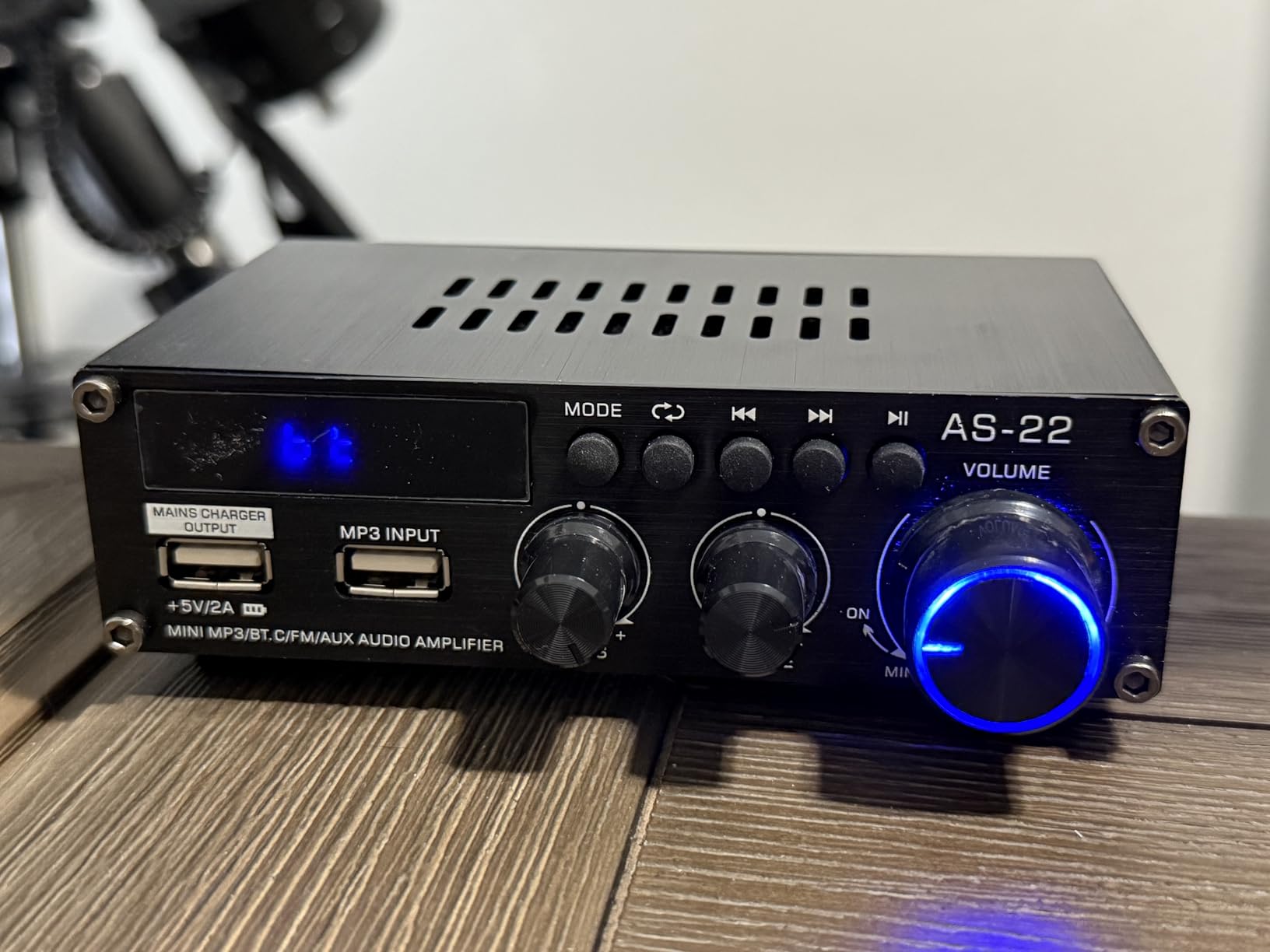 Sunbuck Mini Amplifier, 2 Channel Stereo Amplifier, Power Amplifier Max 300Wx2 Output, Bluetooth Amplifier for Home Speakers, Stereo Receiver with RCA/USB/FM/AUX, Mini Amplifier for Speakers, AS-22 customer photo 1