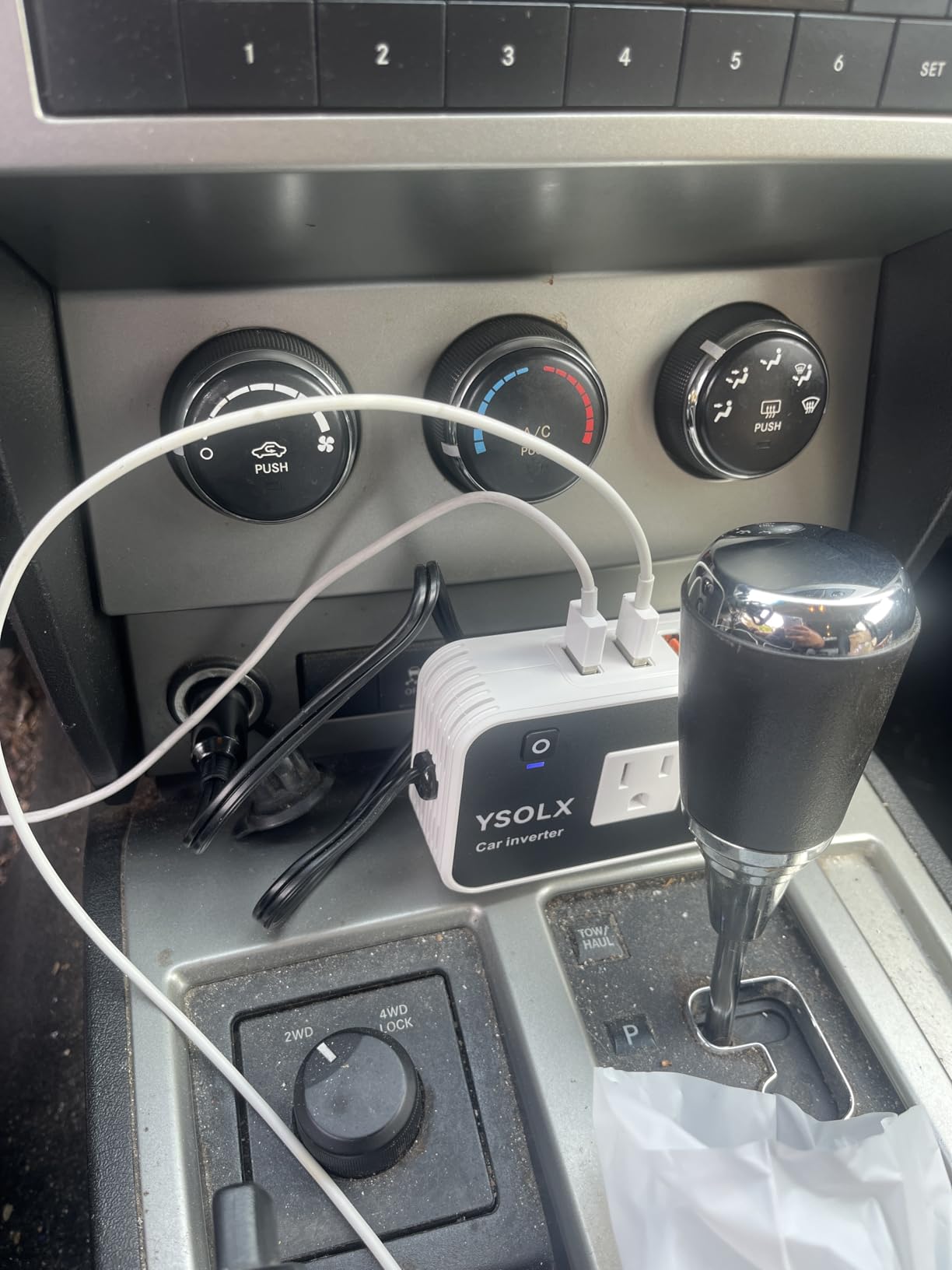 YSOLX 200W Car Power Inverter 12V to 110V for Vehicles, Car Plug Adapter Outlet with 4 USB Fast Charger, Car Charger Cigarette Lighter Adapter for Phone, Laptop on Road Trip customer photo 2
