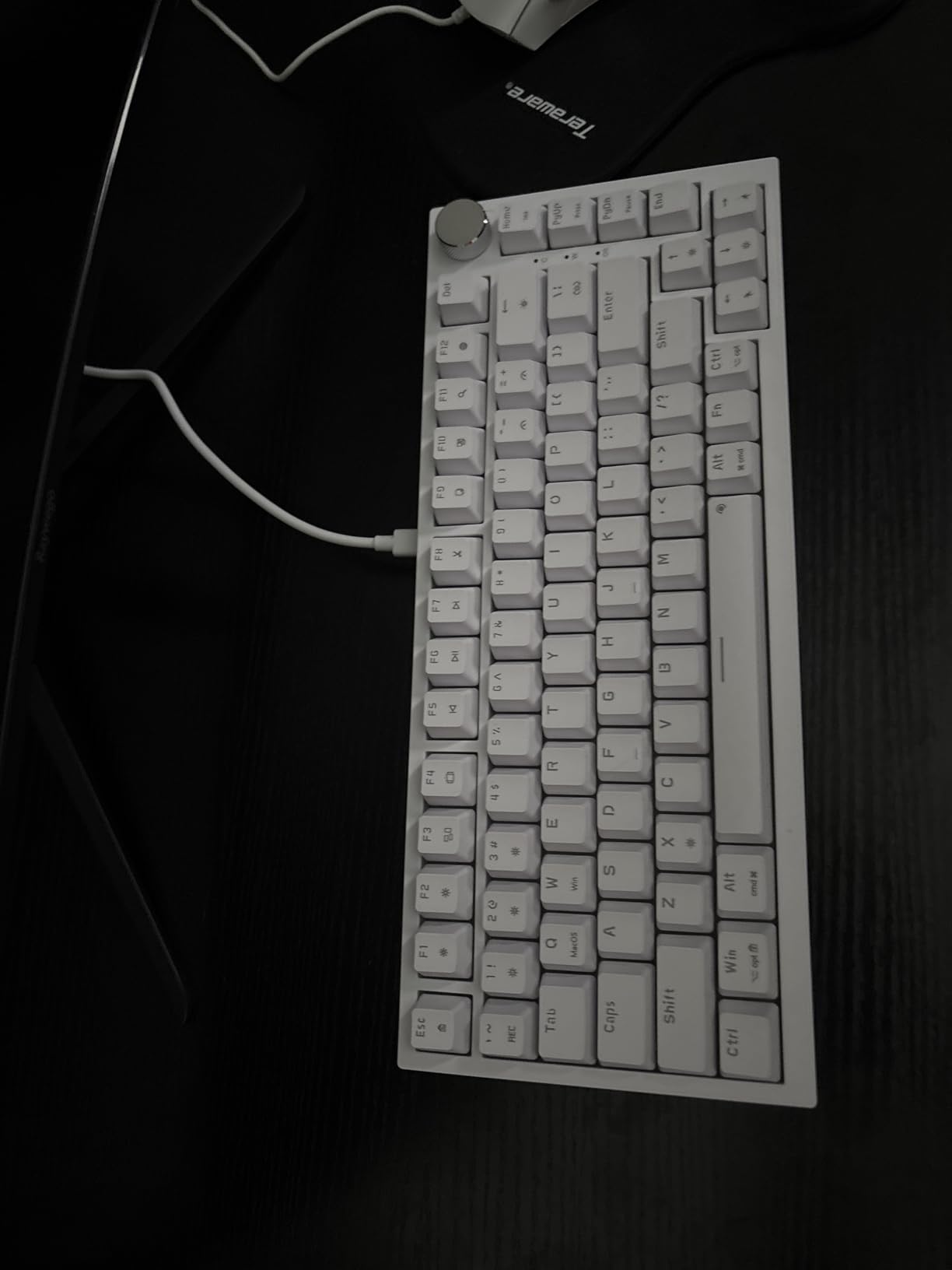 Newmen GM326 75% Percent Mechanical Keyboard,Wired Mini Backlit Hot Swappable Gaming Mechanical Keyboard with Knob,82 Keys Anti-Ghosting Compact White Gaming Keyboards for PC Win Mac,Red Switch customer photo 2