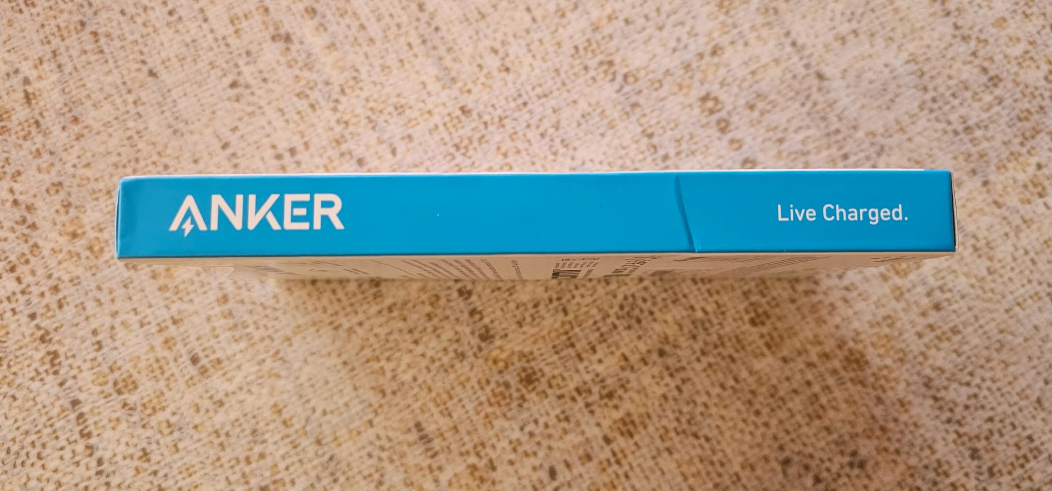 Anker HDMI Cable 8K@60Hz, Ultra HD 4K@120Hz HDMI Cord,48 Gbps Certified Ultra High-Speed,Compatible with PlayStation 5,Xbox,Samsung TVs,and More (6FT) customer photo 2