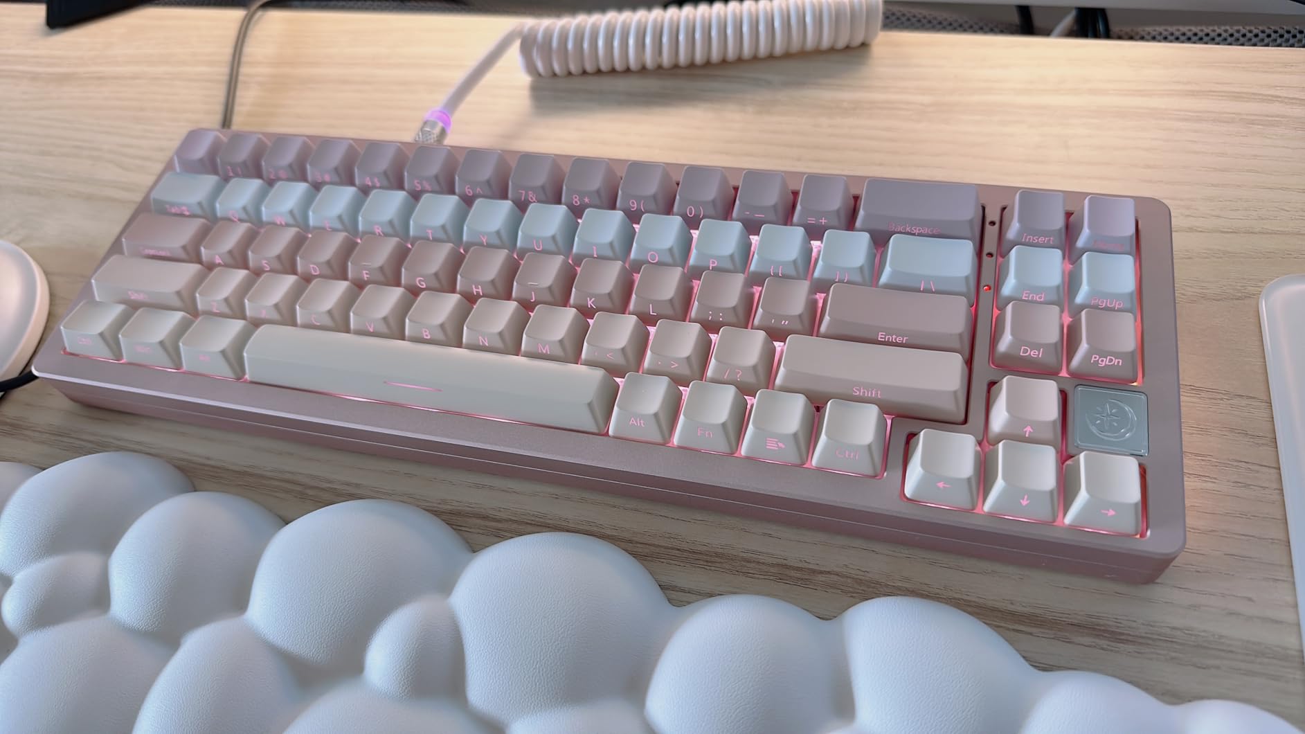 YUNZII AL71 75% Mechanical Keyboard, Full Aluminum CNC, Hot Swappable Gasket, 2.4GHz Wireless BT5.0/USB-C Wired, NKRO Programmable RGB Backlight Creamy Typing for Win/Mac customer photo 1