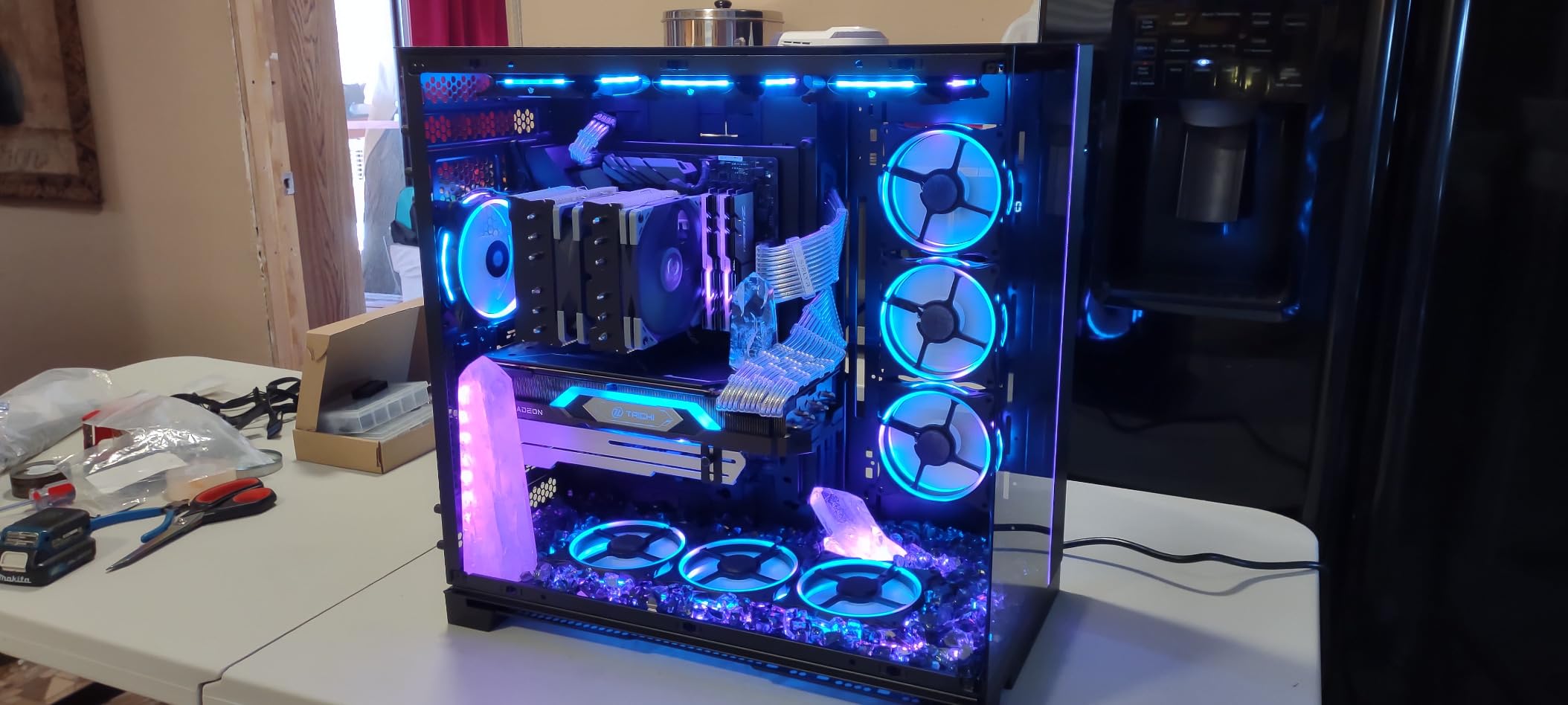 Lian Li Dynamic EVO XL - Up to 280mm E-ATX Motherboard - ARGB Lighting Strips - Up to 3X 420mm Radiator - Front and Side Tempered Glass Panels - Reversible Chassis- Cable Management (O11DEXL-X) customer photo 1