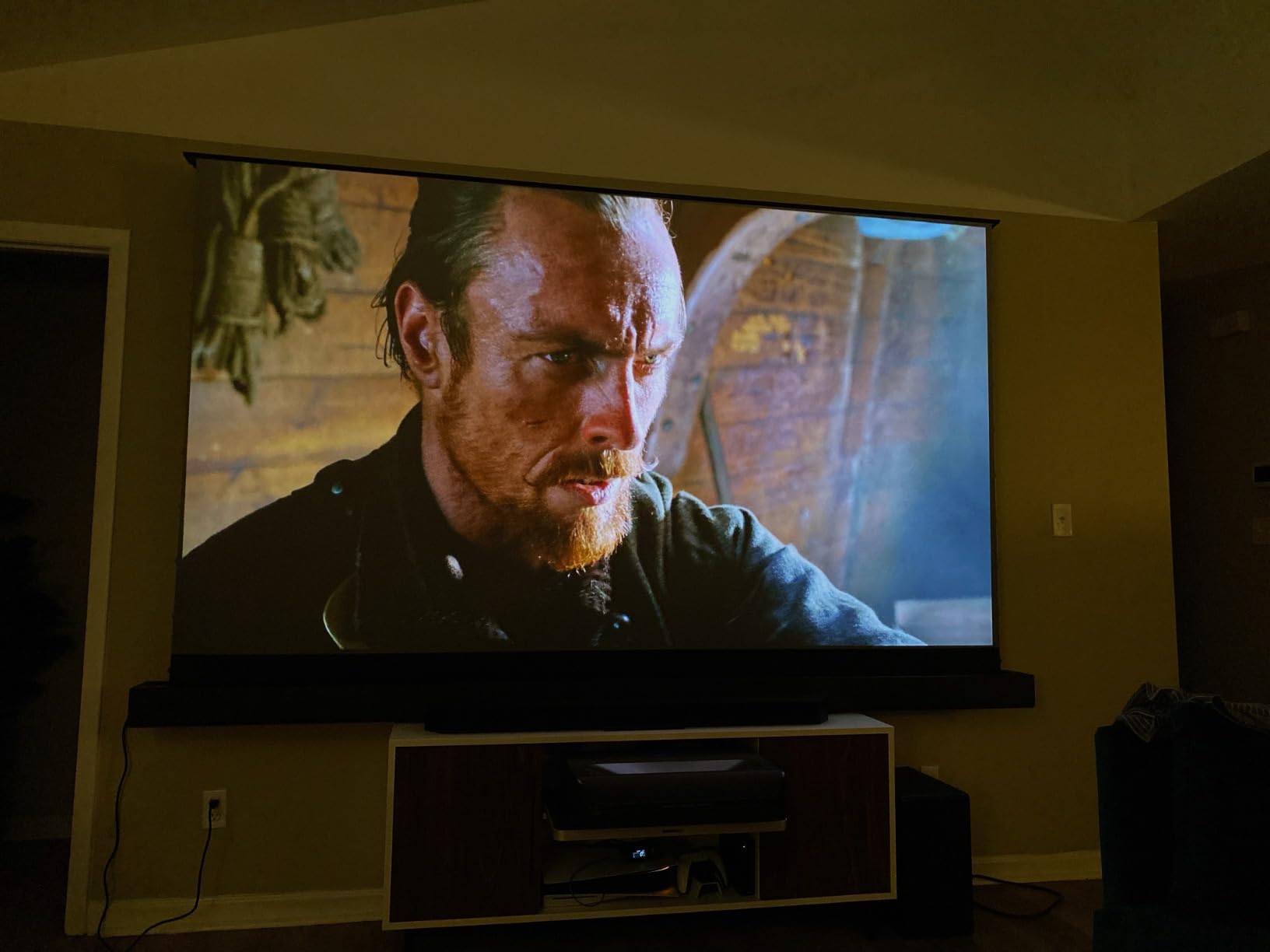 NexiGo Aurora Pro, Ultra Short Throw 4K Tri-Color Laser Projector, 2400 Lumens, Screen Adoption, Dynamic Laser Dimming, Dolby Vision & Atmos, HDR10+, HLG, Active 3D, 60W Speakers, UST TV customer photo 2