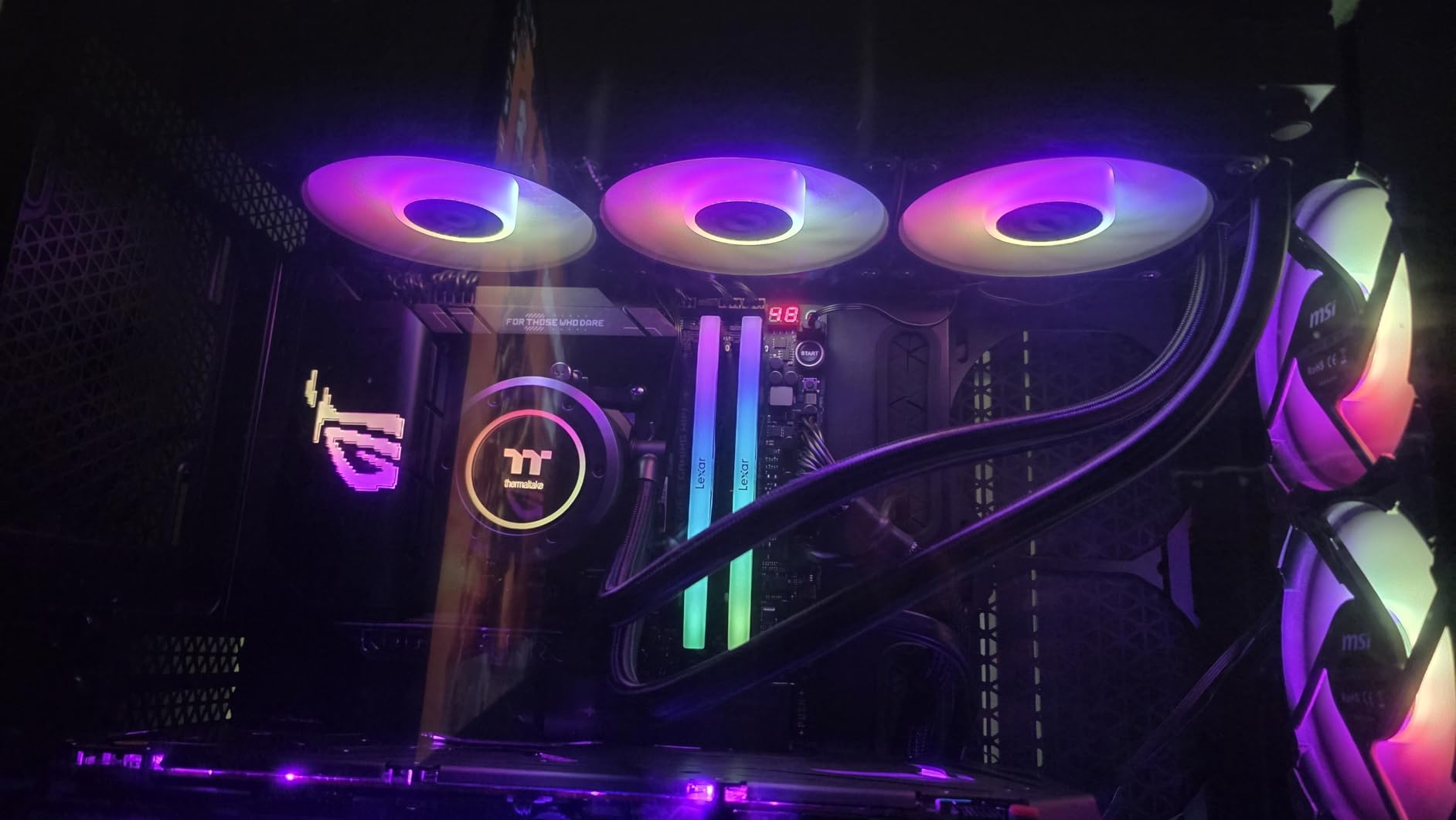 Thermaltake TH280 V2 ARGB Sync/AlO Liquid Cooler/Fan 140mm*2/PWM 500~1800 RPM/Mirror Waterblock/MB ARGB Sync Control/White, CL-W377-PL14SW-A customer photo 1