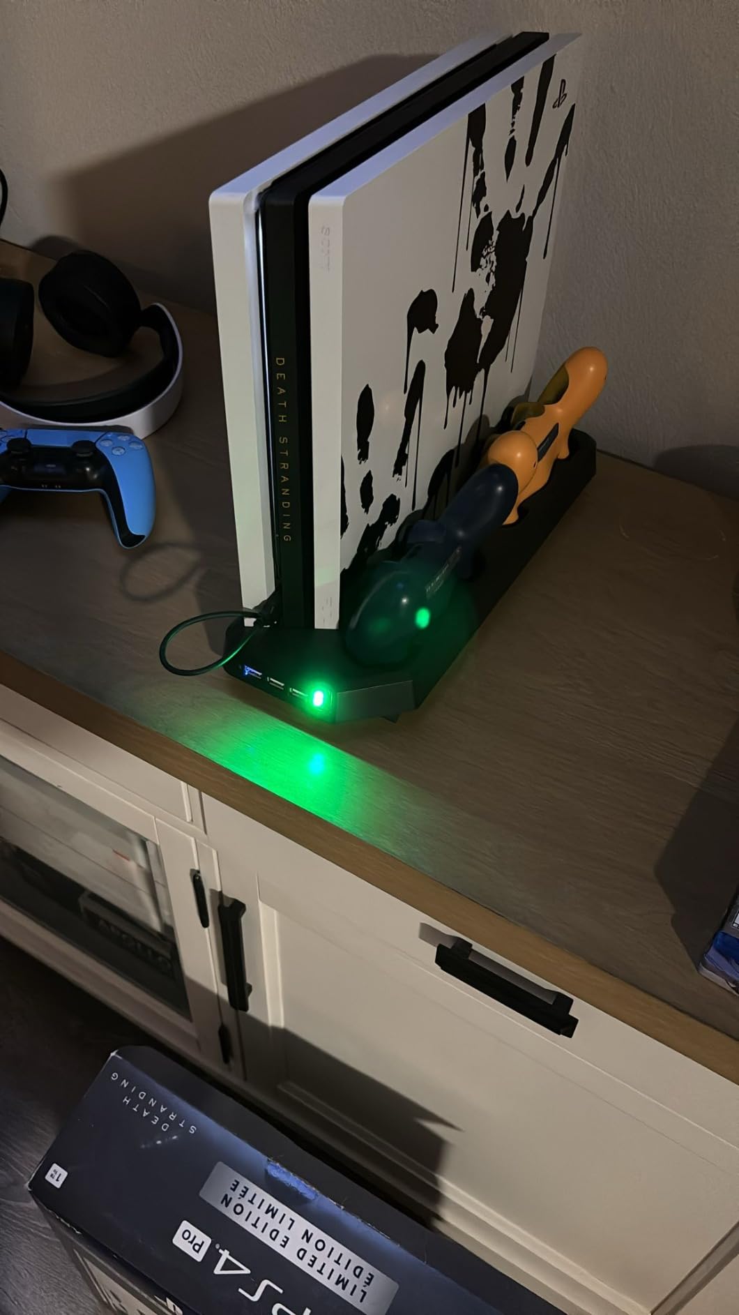 Controller Charger Station for PS4Pro,Vertical Stand with Dual Controller Charging Dock Station,Dual Cooling Fan and 3 USB Ports(Only for PS4Pro) customer photo 2