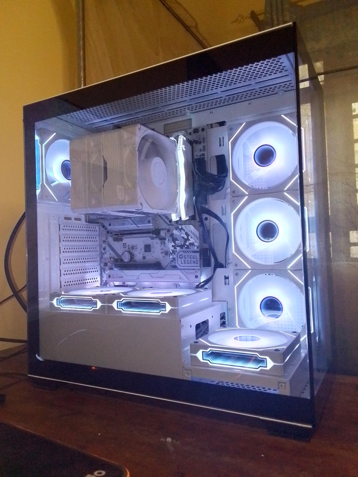 ASRock B650M-HM.2+ AMD AM5 Micro-ATX Motherboard, Supports AMD Ryzen 9000/8000/7000 Series Processors, DDR5 6400+ (OC), PCIe 5.0 M.2, Gigabit LAN, 6+1+1 Power Phase customer photo 1