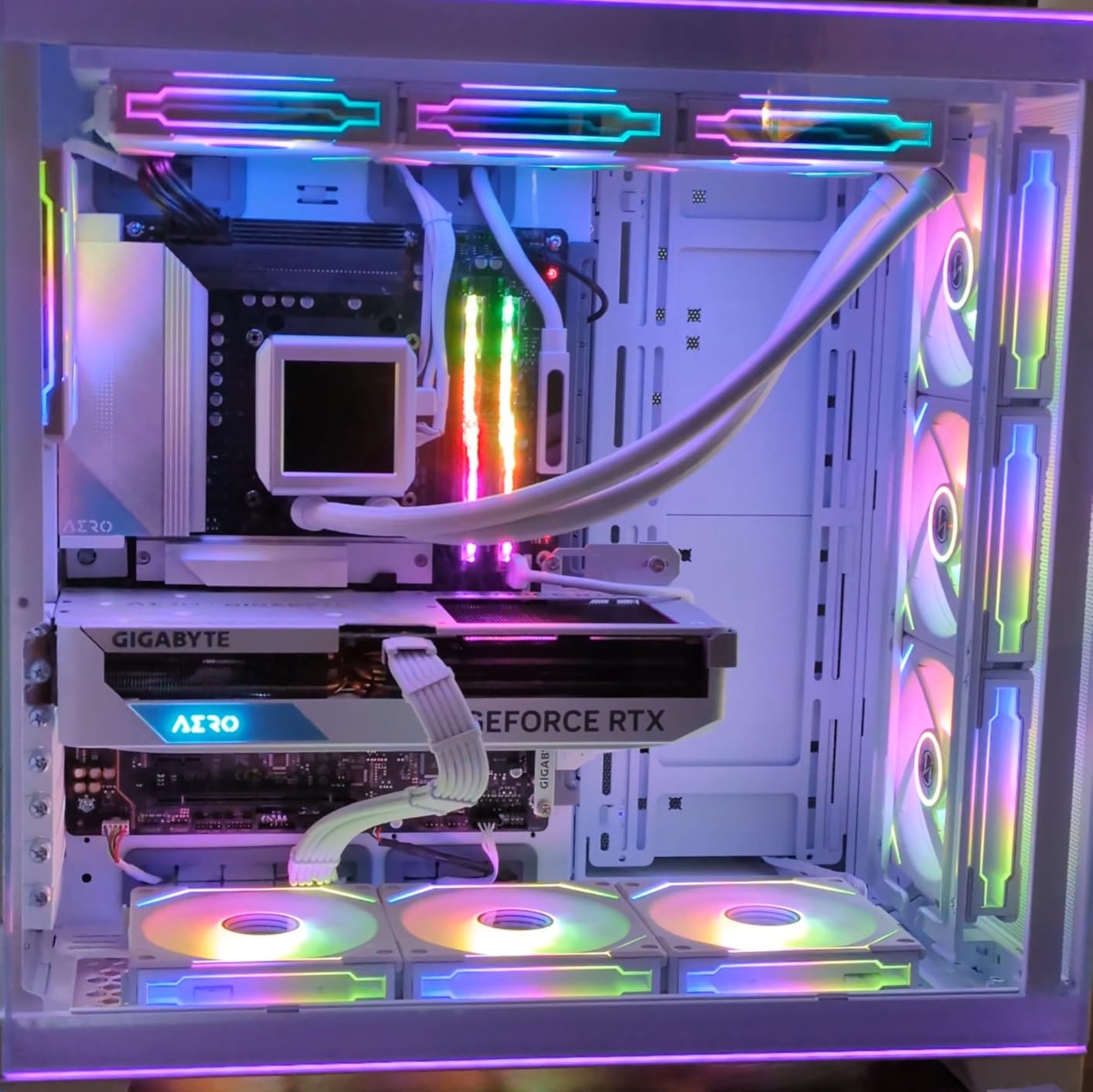 CableMod RT-Series Pro ModMesh Sleeved 12V-2x6 12VHPWR StealthSense PCIe Cable for ASUS/Seasonic/Phanteks (Black, 16-pin to Quad 8-pin, 60cm) customer photo 2