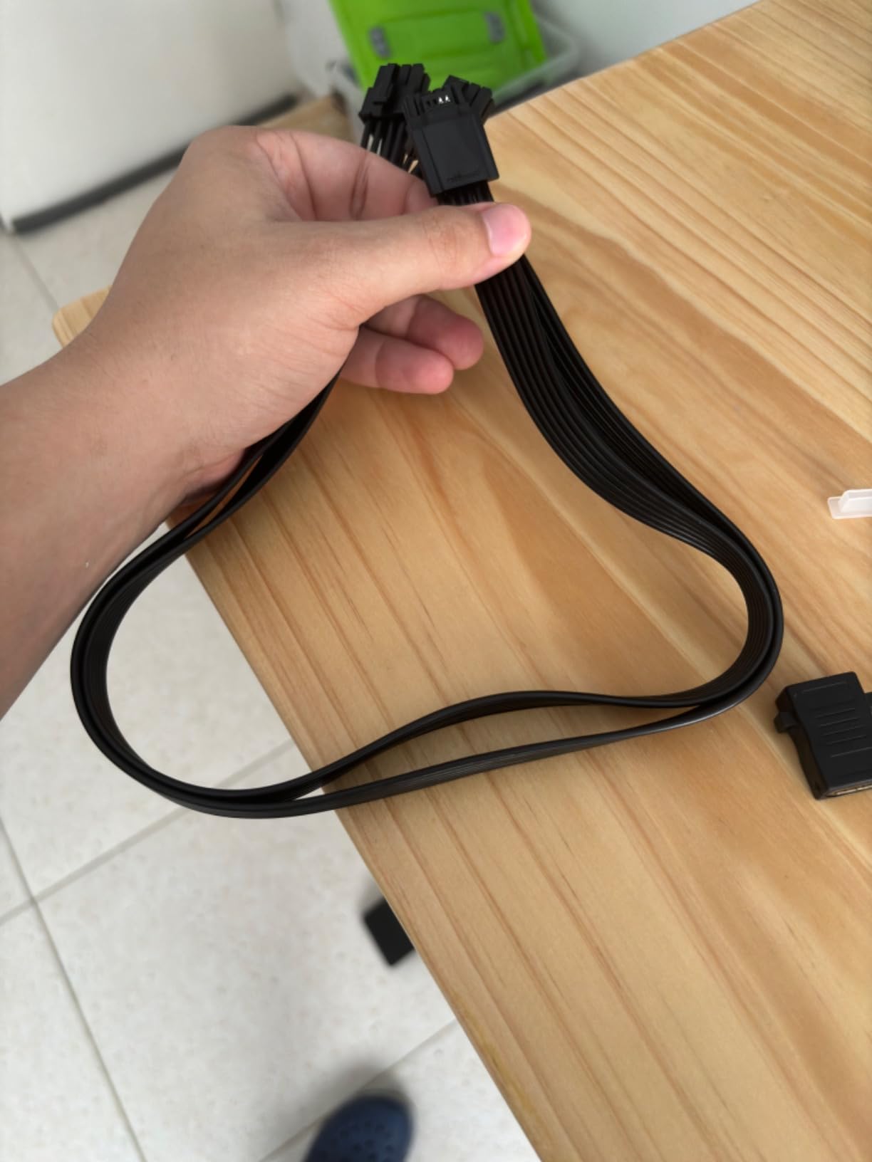 CableMod Basics C-Series 12VHPWR StealthSense PCI-e Cable for Corsair (Black, 16-pin to Triple 8-pin, 60cm) customer photo 1