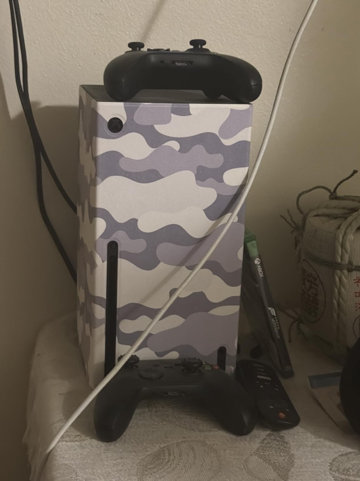 Wraps for Xbox Series X Console, Mytrix Custom X-Box Series X Cover Skin, Magnetic Protective Case for Easy Installation,Full Protection -Gray Camo customer photo 1