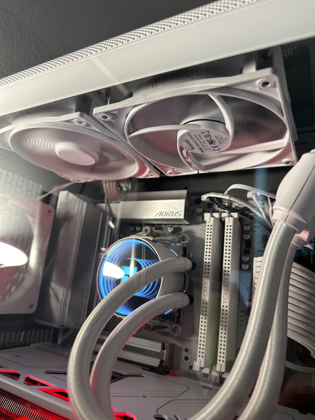 be quiet! Pure Wings 3 120mm PWM High-Speed Case Fan | Speed-regulating Closed Loop Motor| Extraordinary Air Pressure | Very Quiet Operation | BL106 customer photo 1