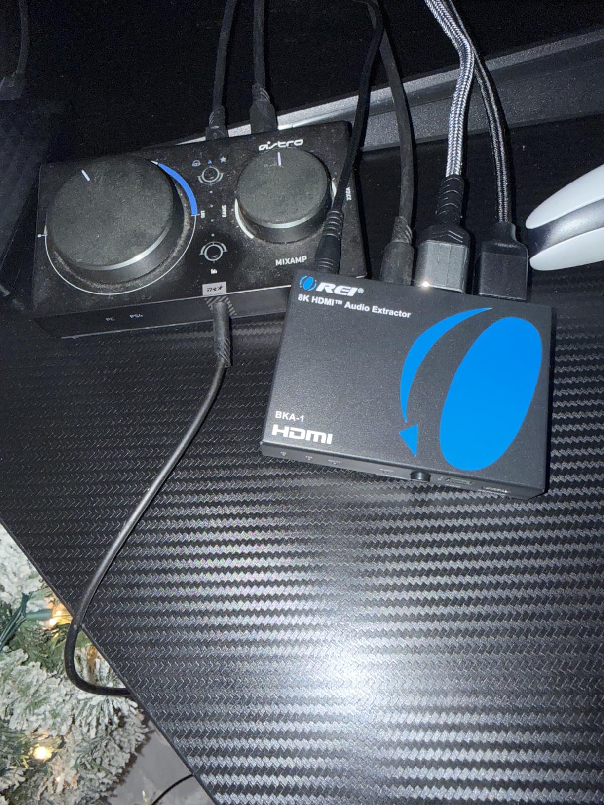OREI 8K Audio Extractor HDMI UltraHD 4K @ 120Hz 48G HDMI 2.1 Audio Converter for PS5 SPDIF + 3.5mm Output HDCP 2.3 - Dolby Digital/DTS Passthrough CEC, HDR, Dolby Vision, ARC, HDR10+ (BKA-1) customer photo 1