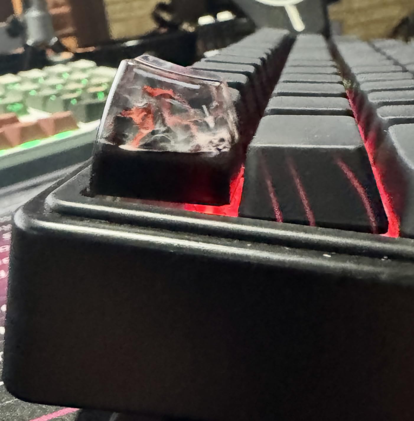 ULTRAEQUIP Artisan Keycaps - Epoxy Resin Handmade Keycaps Mountain ESC Repalce Key Custom1U SA Profile fit MX Switches for Mechanical Keyboard (Famous Landscape Series - Tianzi Stone Fores) customer photo 1
