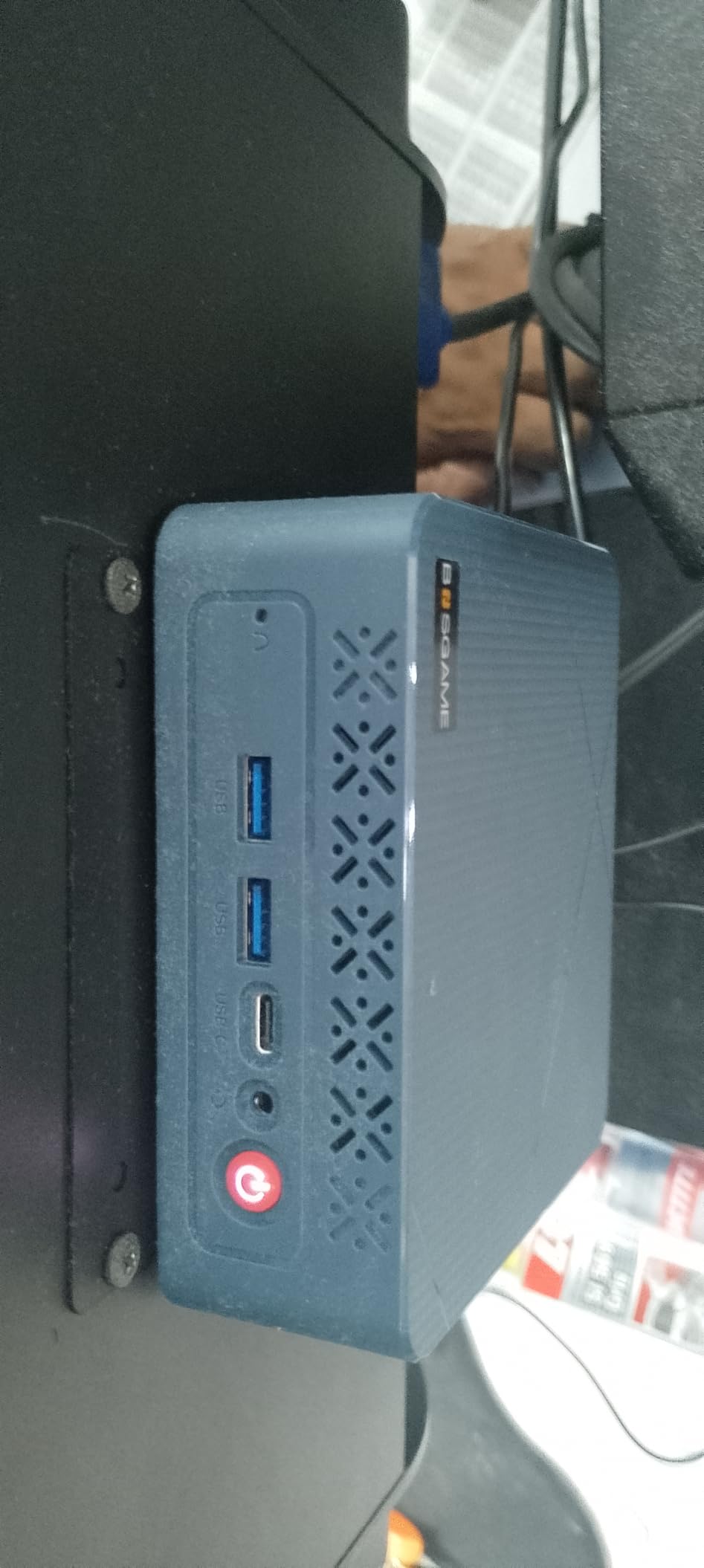 BOSGAME Mini PC Ryzen 5 3550H 11 Pro Mini Computers, 16GB DDR4 RAM 512GB PCIe SSD, Vega 8 Graphics Triple 4K 60Hz Displays, USB 3.2 x3, USB 2.0x1, HDMI x2, WiFi5 BT5.0 customer photo 2