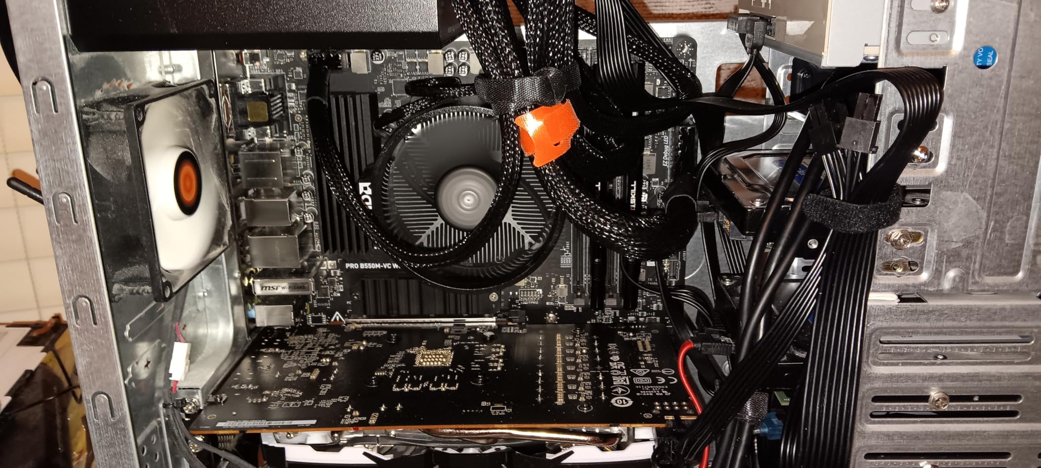 CORSAIR CX750 80 Plus Bronze Non Modular Low-Noise ATX 750 Watt Power Supply - NA - Black customer photo 1