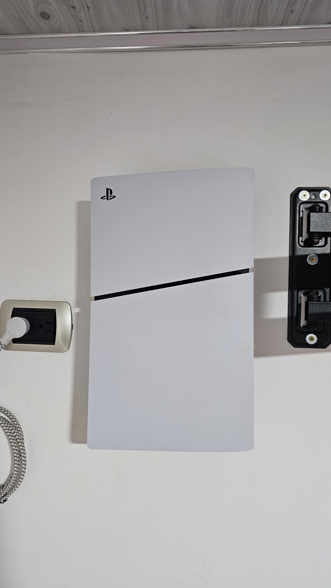 Monzlteck Wall Mount for PS5 Slim/PS5 Pro -Steel Mount Wall Holder Bracket for PS5 Original and PS5 Slim/Pro(Digital and Disc),Sturdy and Not Fall Off,+1Controller Holder customer photo 1