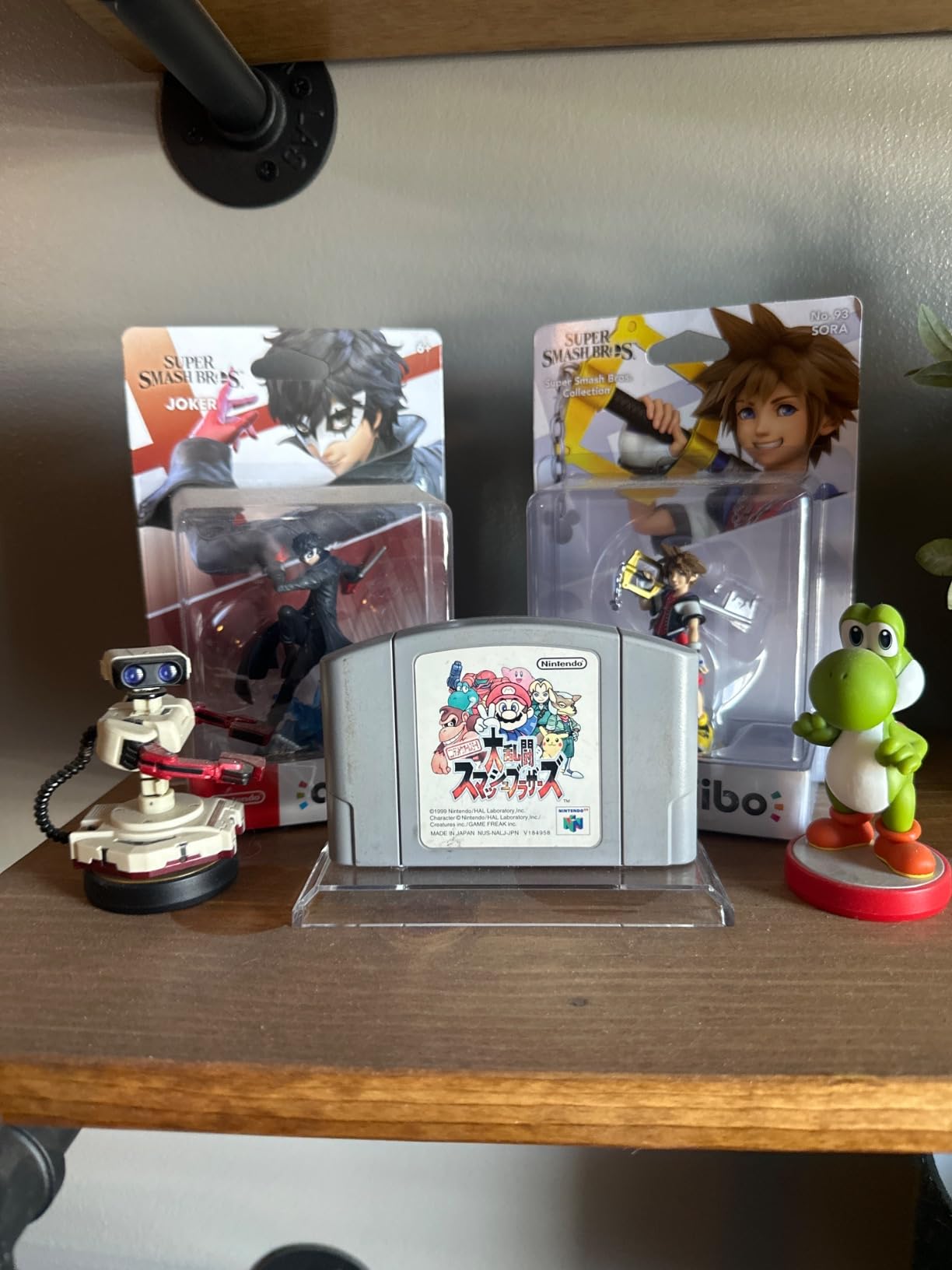 Clear Game Card Display Stand Compatible with Nintendo N64 Transparent Plastic Portable Cartridge Holder Durable Storage Shelf customer photo 1