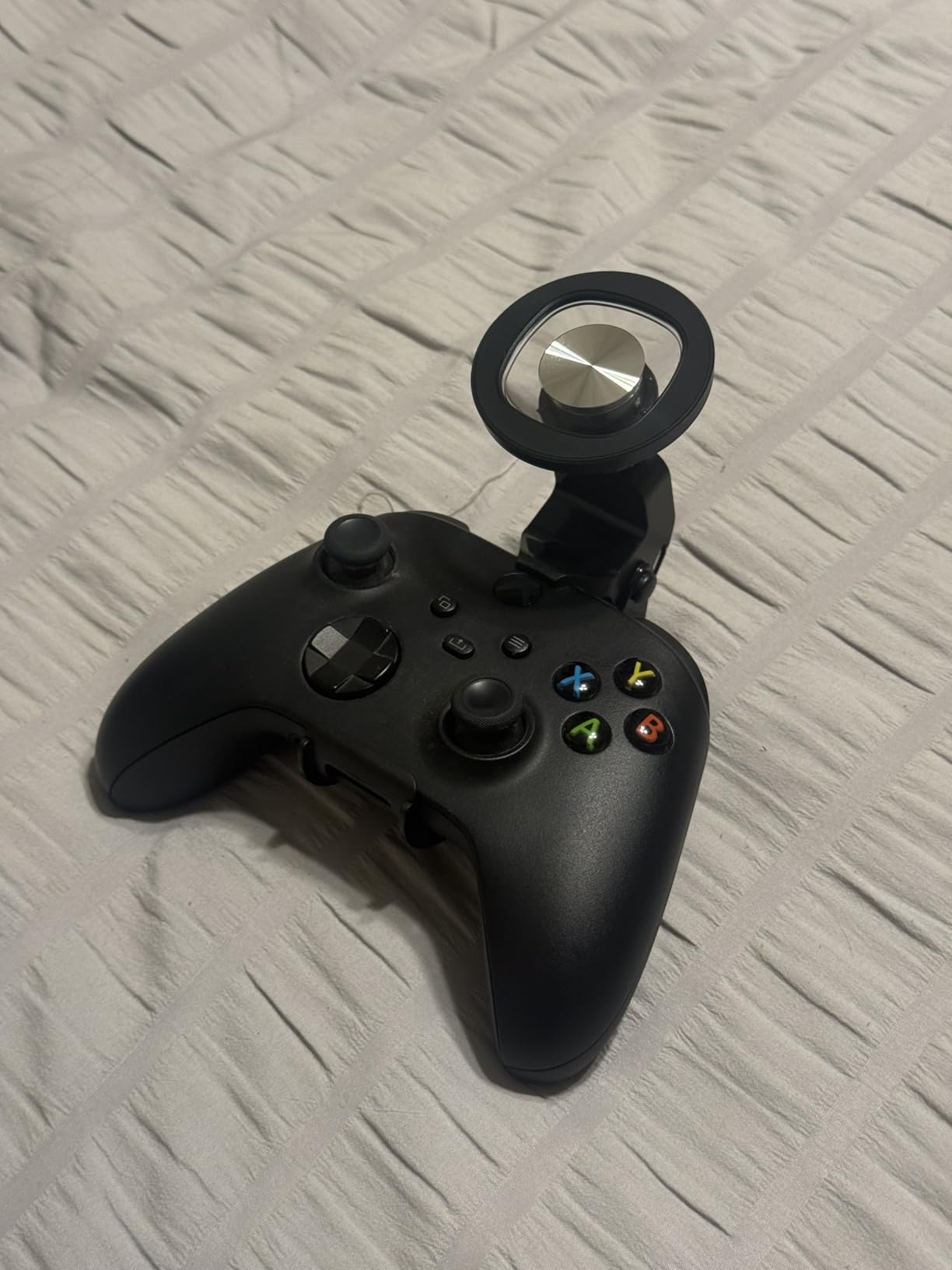 Xbox Controller Phone Mount - Enhance Gaming Comfort with Magnetic Holder for Xbox Series X|S & One Controllers customer photo 1