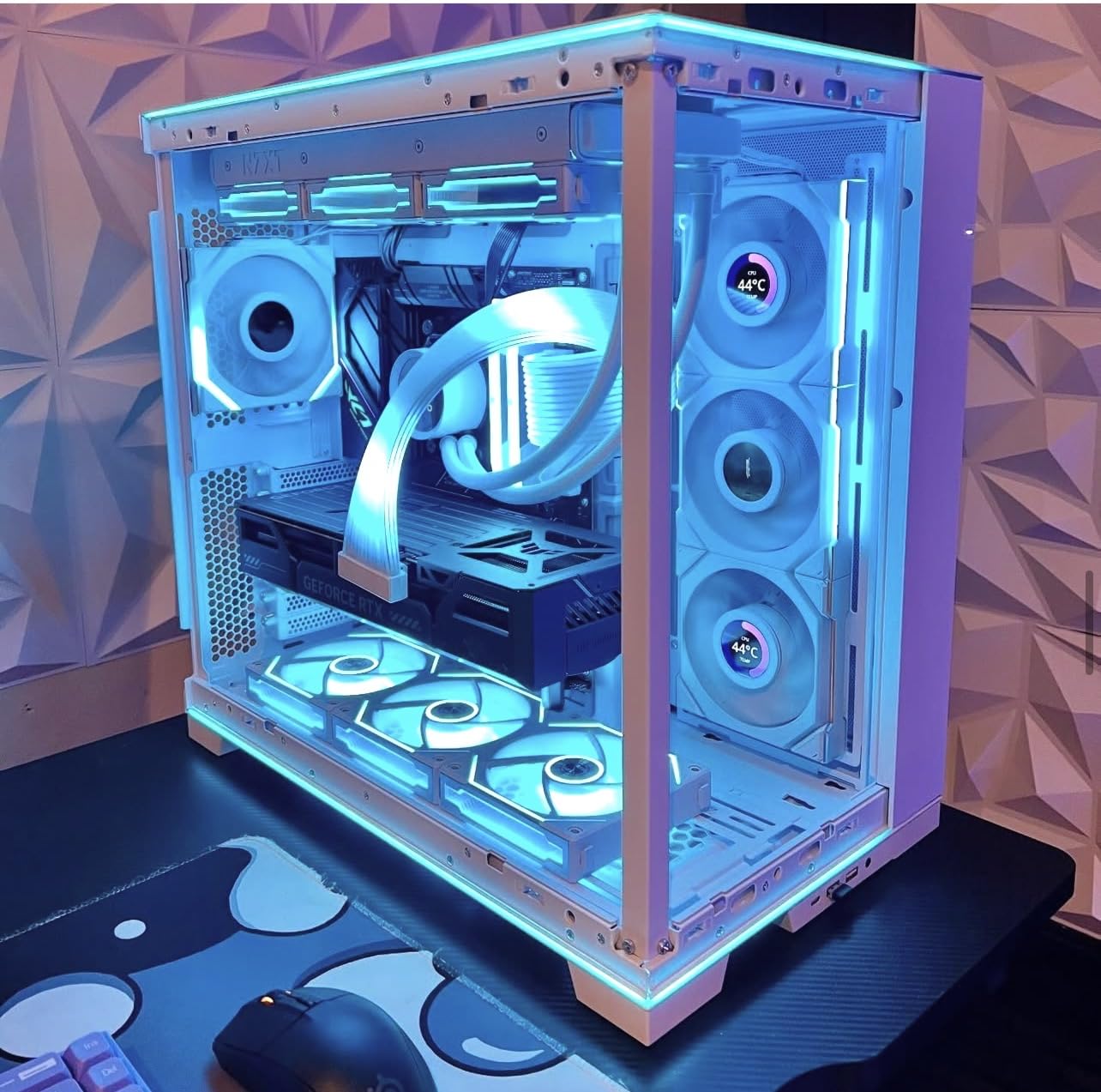 Lian Li O11D EVO RGB E-ATX Gaming Dual Chamber case - ARGB Lighting Strips - Up to 420mm Radiator - Cable Management - Front and Side Tempered Glass Panels - Reversible Chassis customer photo 1