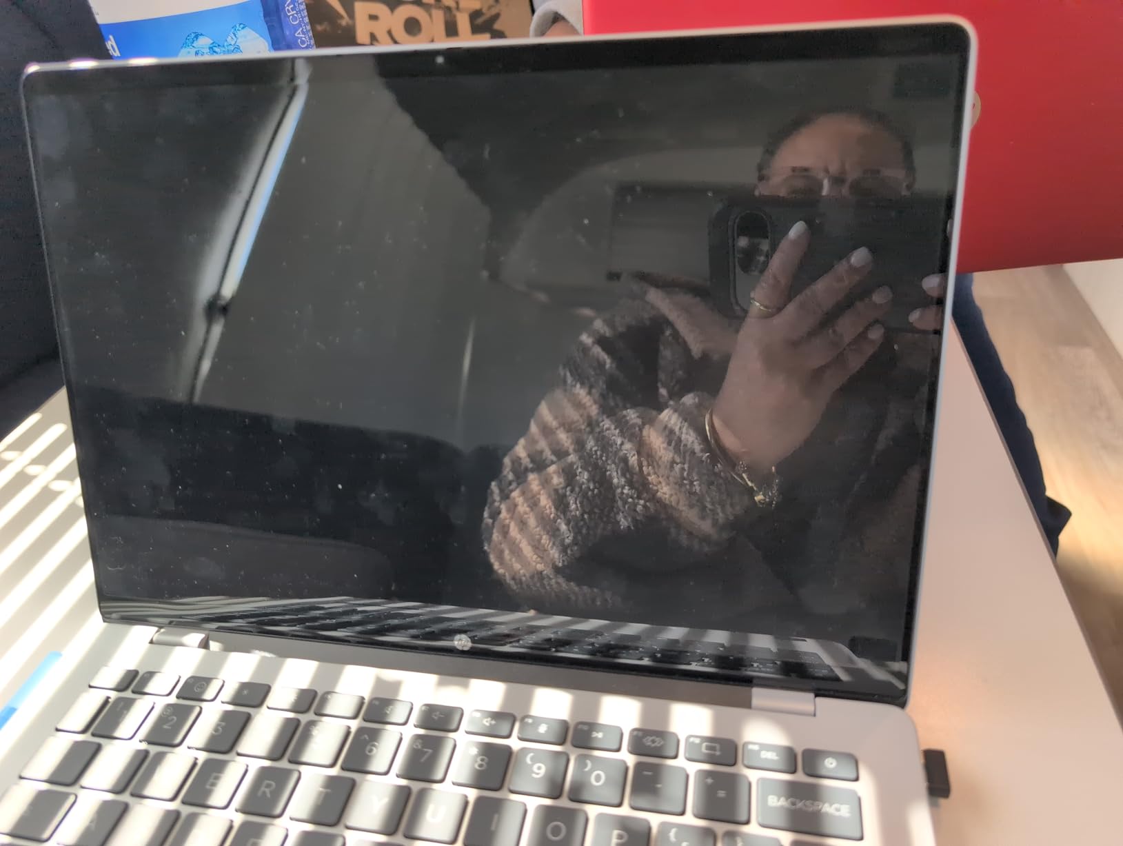 Laptop Privacy Screen 15.6 Inch 16:9 Aspect Ratio, Laptop Screen Privacy Shield Compatible With Lenovo Hp Dell Acer Asus Thinkpad Envy Xps, Removable Anti Glare Blue Light Computer Filter Protector customer photo 1
