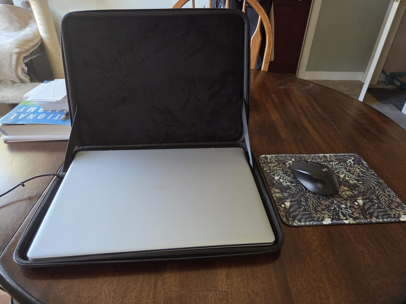 Smatree Hard EVA Protective Sleeve Case Compatible for 16 inch Alienware m16 R2 Gaming Laptop and Anti-Shock Notebook Bag (Not fit with Alienware m16 Gaming Laptop !) (X8286) customer photo 2