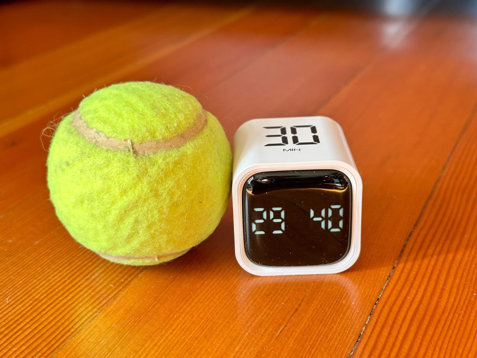 Digital Cube Pomodoro Timer Desk Rechargeable Productivity Timer 5/10/30/60min & Custom Countdown, Vibration & Adjustable Sound Alarm,for Task Work Kitchen ADHD Kids Studying customer photo 2