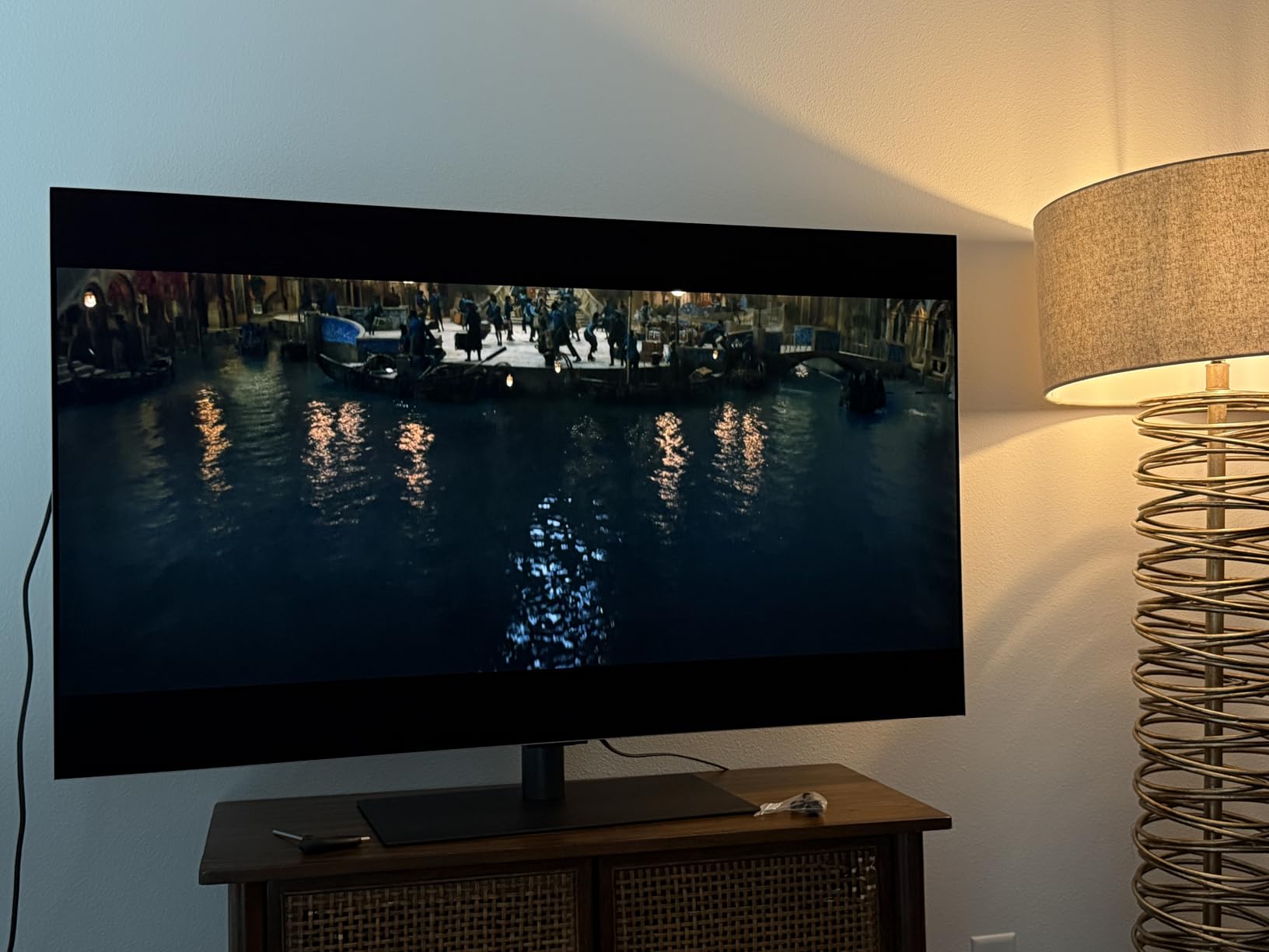 LG 55-Inch Class OLED evo G4 Series Smart TV 4K Processor Flat Screen with Magic Remote AI-Powered with Alexa Built-in (OLED55G4SUB, 2024) customer photo 1