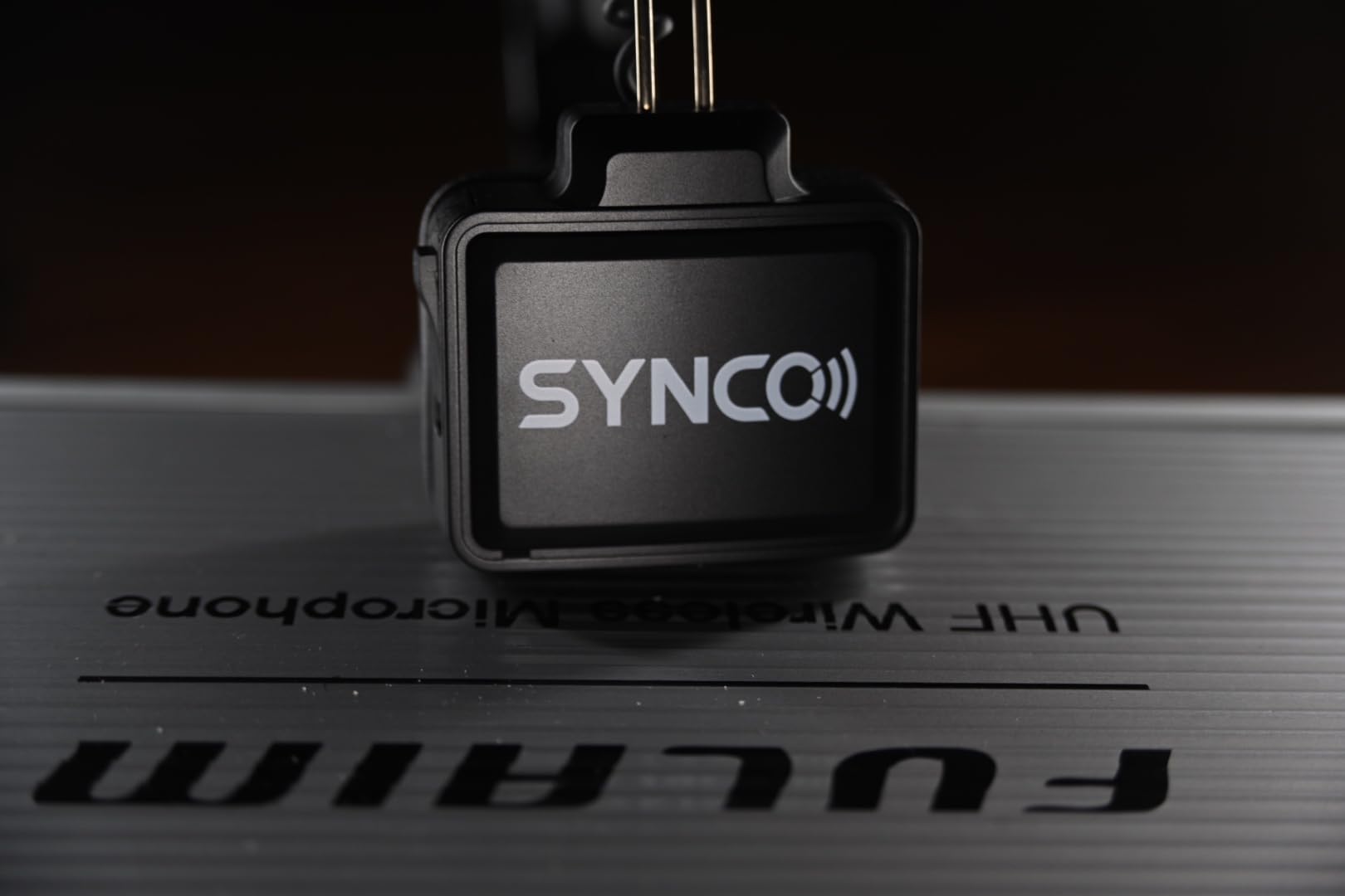 SYNCO XTalk X2 2.4GHz Wireless Headset with Microphone Intercom System Random Master Device Design for Movie Shoot Live Show Stage Performance (2PCS) customer photo 1