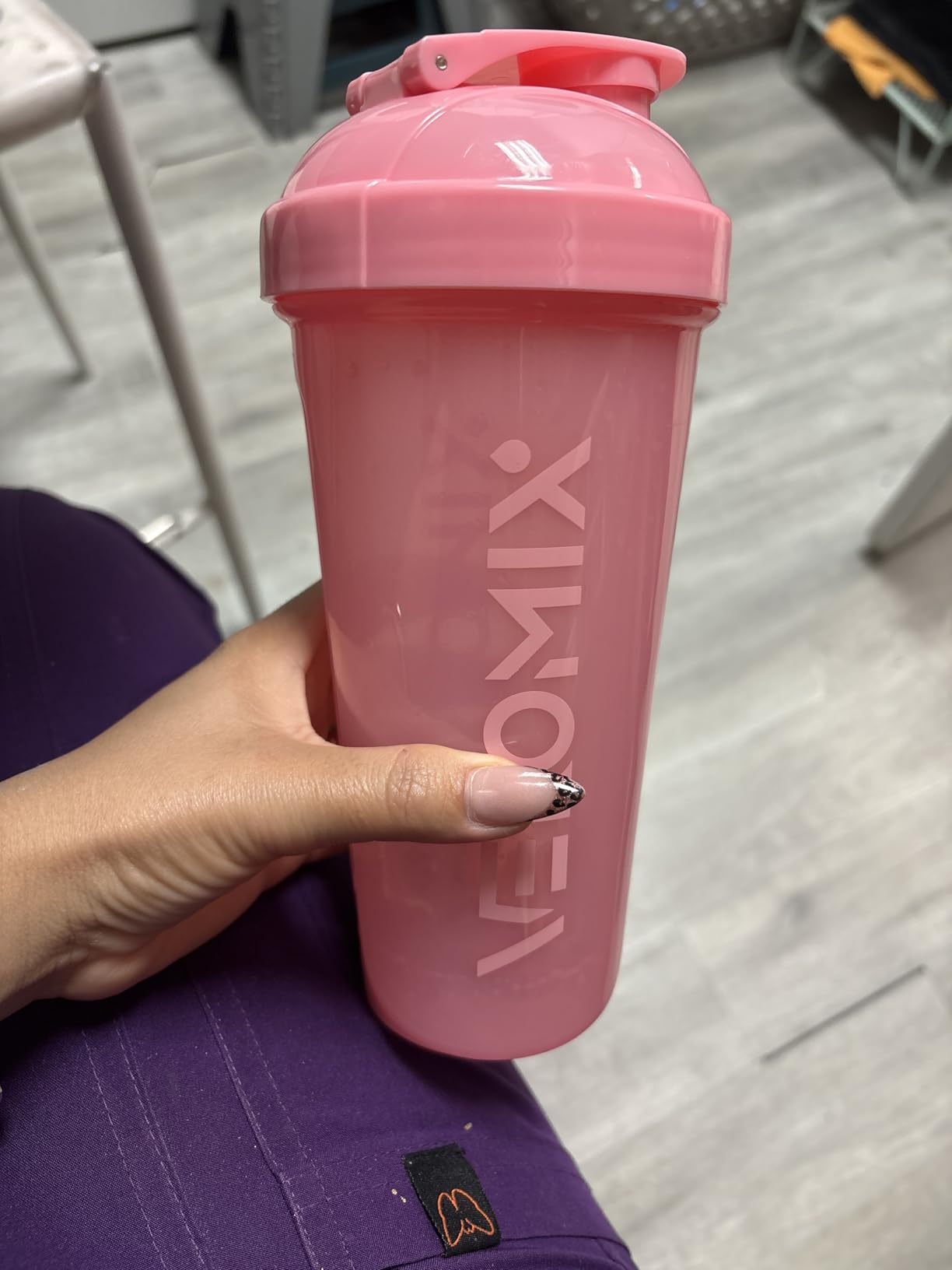 VELOMIX -2 Pack- 28 oz Protein Shaker Bottles for Protein Mixes - 2x Wire Whisk | Leak Proof Shaker Cups for Protein Shakes | Protein Shaker Bottle Pack (Black/Transparent) customer photo 1