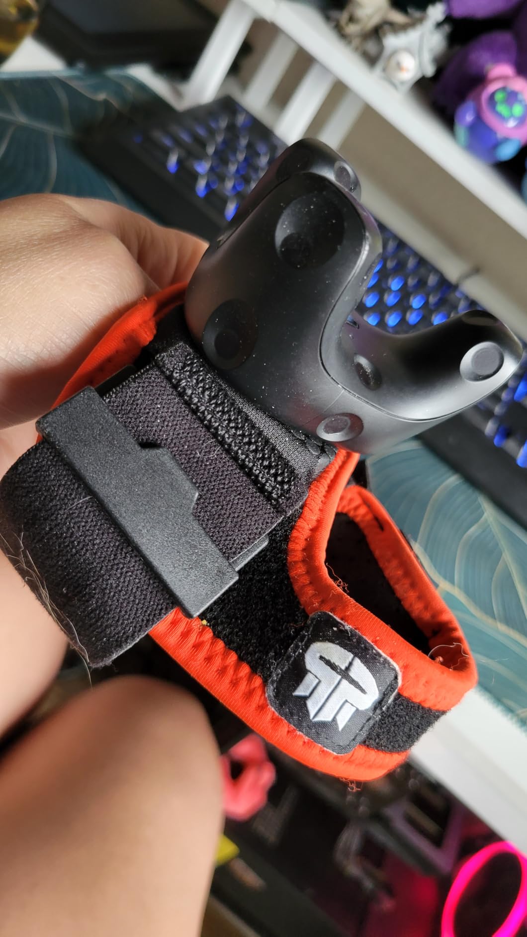 Rebuff Reality Trackstraps Elite - Foot Strap for VR Tracker, Compatible with Vive Ultimate Tracker 3.0 & 2.0, Ideal for VRChat, Dance Dash, Full Body Tracking, and VR Gaming - 2 Feet Straps customer photo 1