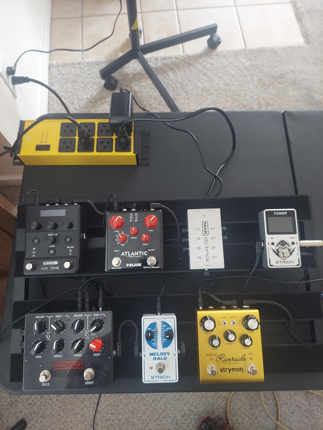 STRICH Guitar Pedal Board Extra Large Size, Aircraft Grade Aluminum 2.9lb Lightweight Pedalboard 25
