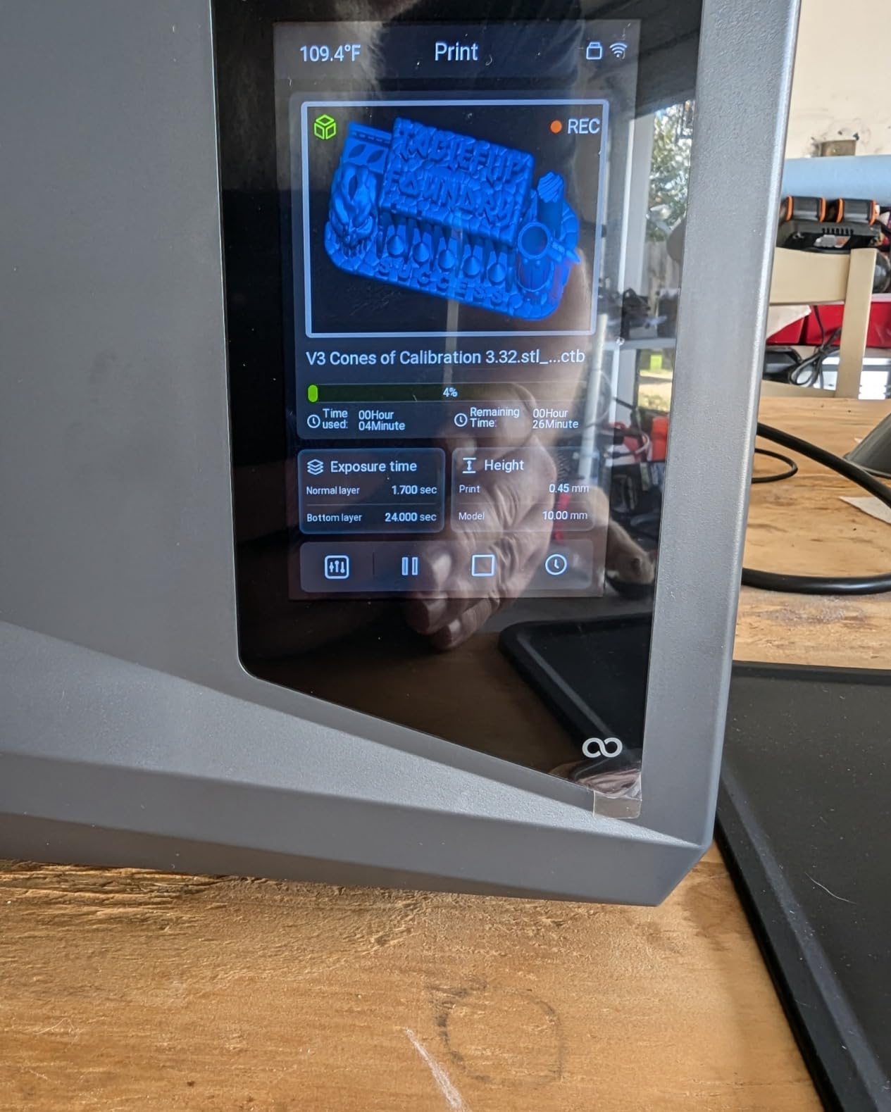 Saturn 4 Ultra 12K Resin 3D Printer, with Smart Automatic Leveling, 10-Inch 12K Monochrome LCD, 150mm/h Faster Printing Speed, 8.62 × 4.84 × 8.66 Inch Printing Size customer photo 2
