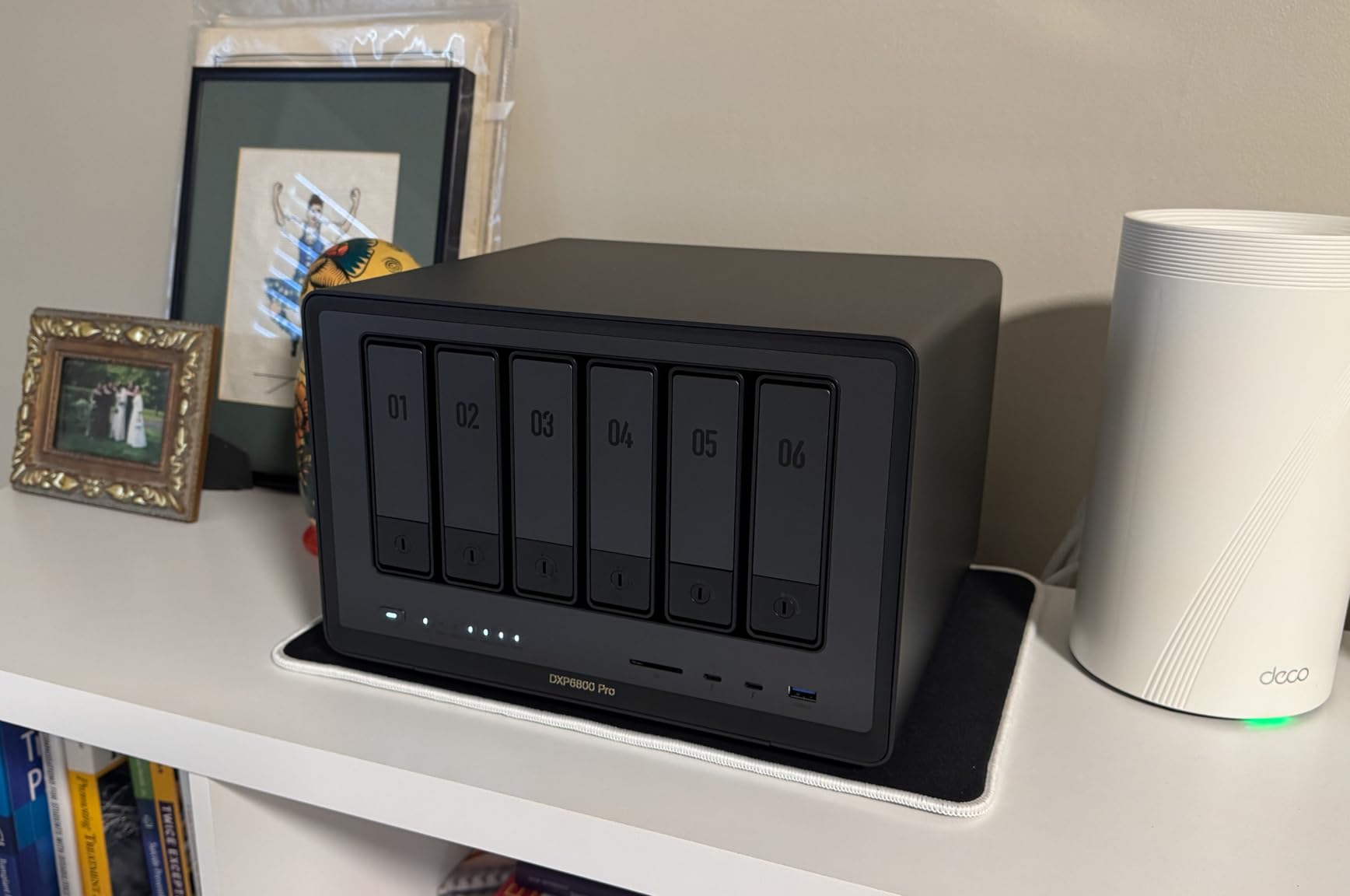UGREEN NAS DXP6800 Pro 6-Bay Desktop NAS, Intel i5 1235u 10-Core CPU, 8GB DDR5 RAM, Built-in 128G SSD, 2X 10GbE, 2XM.2 NVMe Slots, 8K HDMI, 2XTBT4 (Diskless) customer photo 1