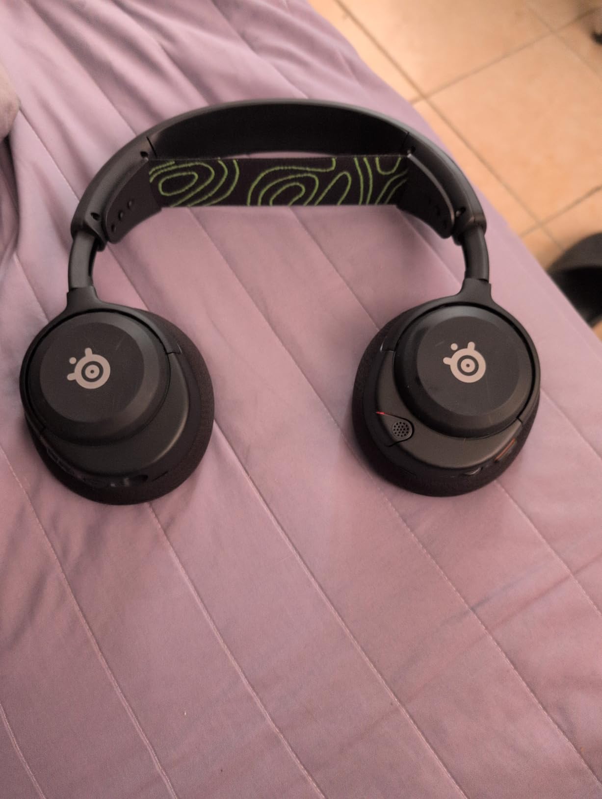 SteelSeries Arctis Nova 5X Wireless Multi-System Gaming Headset - Neodymium Magnetic Drivers - 100+ Audio Presets - 60 HR Battery - 2.4GHz or BT - ClearCast Gen2.X Mic - Xbox, PC, PS, Switch, Mobile customer photo 2
