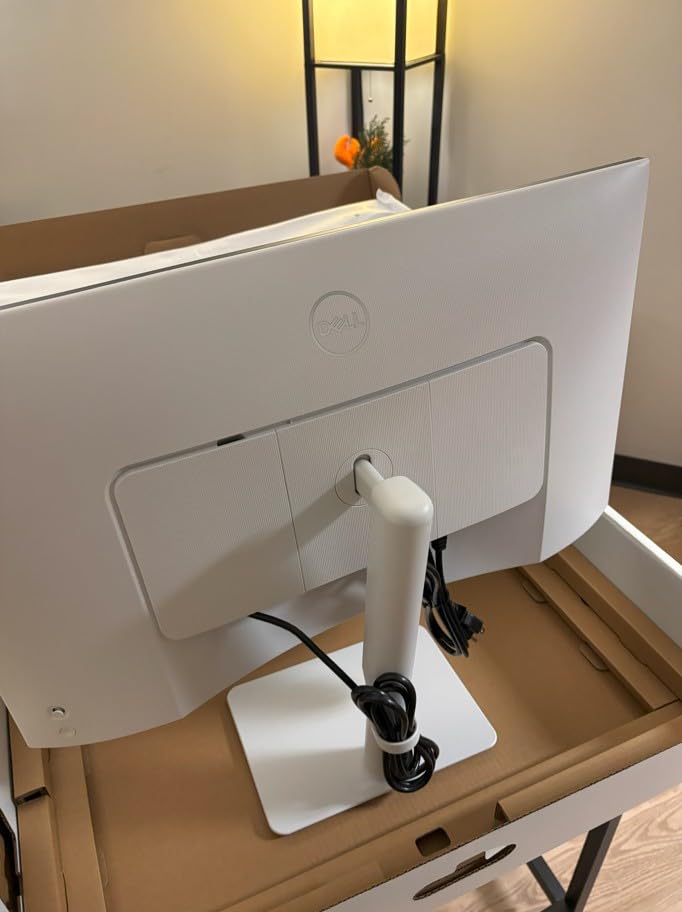 Dell S2725DS Monitor - 27 Inch, QHD (2560x1440) Display, 100Hz refresh rate, 1500:1 contrast ratio, TUV Rheinland Eye comfort 4 Star, Integrated 2x5W speaker, Height/Tilt/Swivel/Pivot - Ash White color customer photo 2