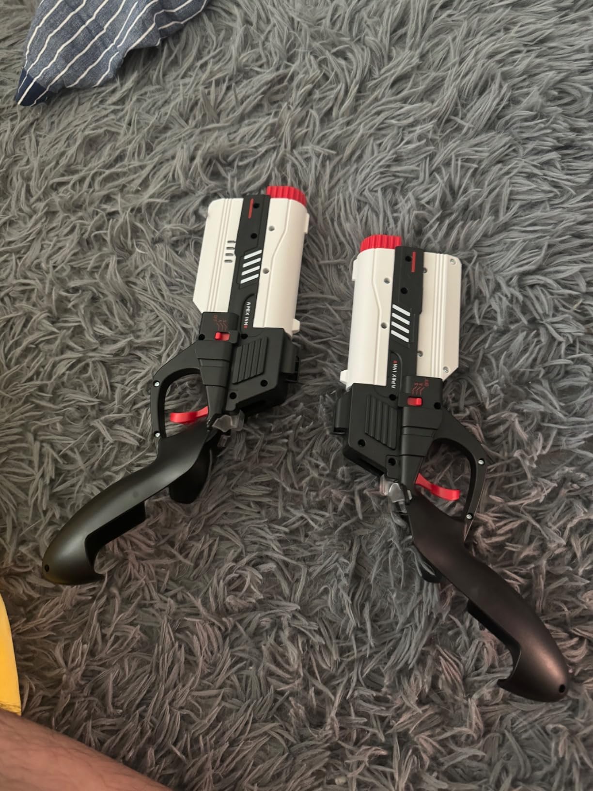 APEXINNO Controller Accessories, Haptic Gun Stock Cover Compatible with Meta Quest 3S and Meta Quest 3, Electric Controller Pistol Grips Enhance VR FPS Games Experience customer photo 1