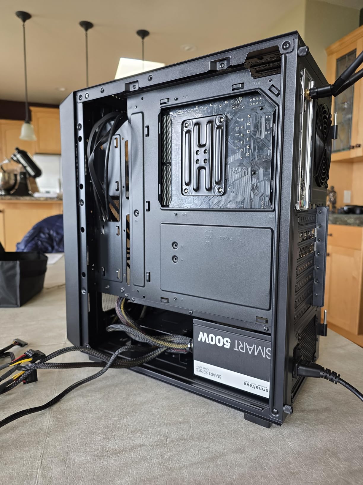 DARKROCK EC2 Black ATX Mid Tower PC Case, Type-C Ready, Supports 50 Series Graphics Cards, Tempered Glass Side Panel, up to 8 x 120mm Cooling Fans & 1 x 360mm Radiator, 1 x Pre-Installed Fan customer photo 2