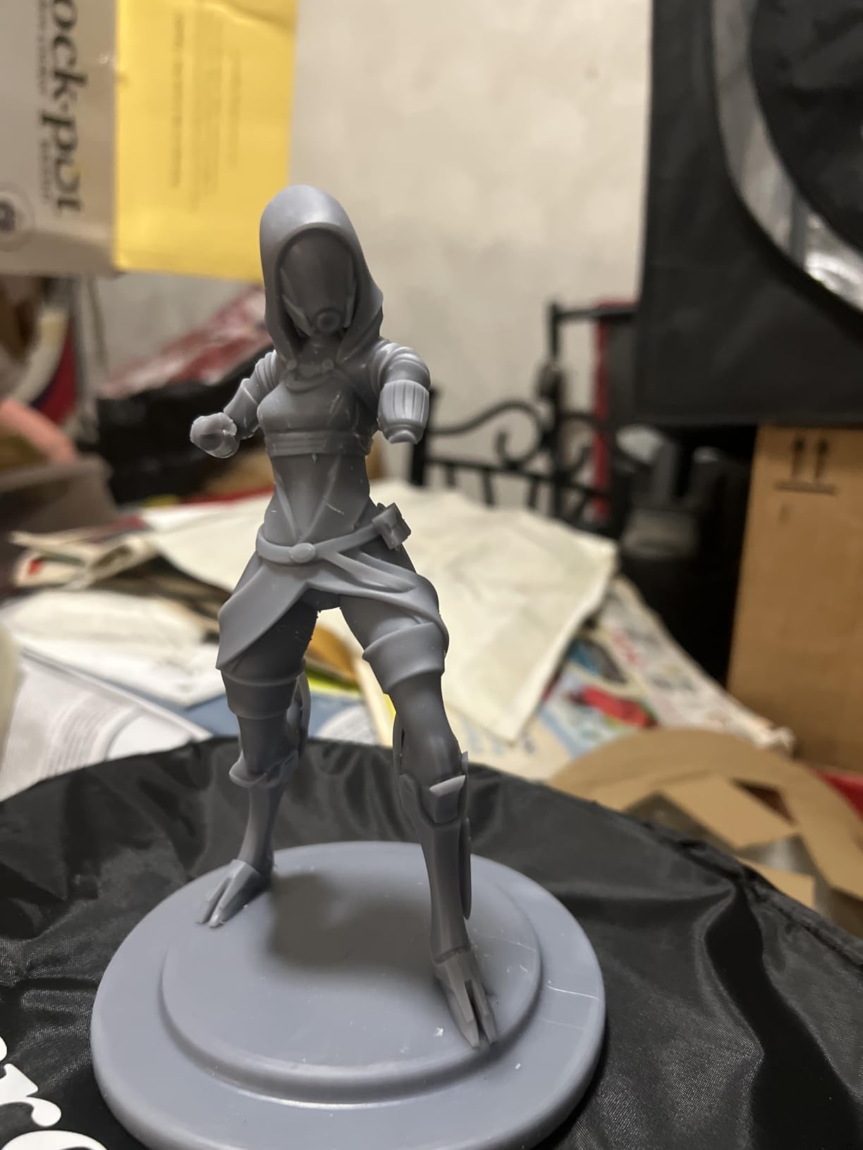 ELEGOO ABS-Like Resin 3.0+, Upgraded 3D Printer Photopolymer Resin, Higher Heat-Resistance Fast Curing High Precision Non-Brittle, Grey 1000g customer photo 1