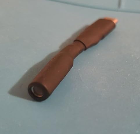 Apple USB-C to 3.5 mm Headphone Jack Adapter customer photo 2