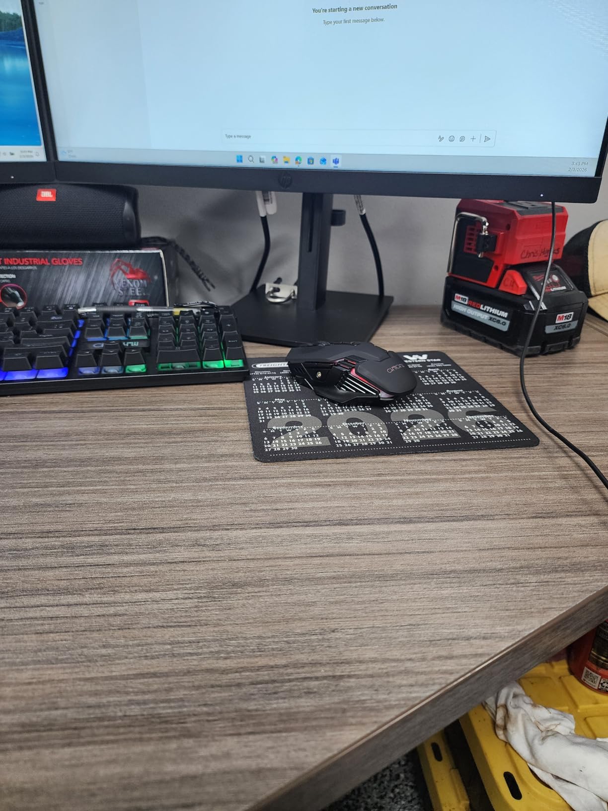 CHONCHOW USB Wireless Gaming Keyboard and Mouse Combo, LED Backlit Ergonomic Mechanical Feeling Keyboard, Rechargeable 2500mAh Battery, Anti-ghosting Keyboards 7D 3600DPI Mice for PC Gamer customer photo 2