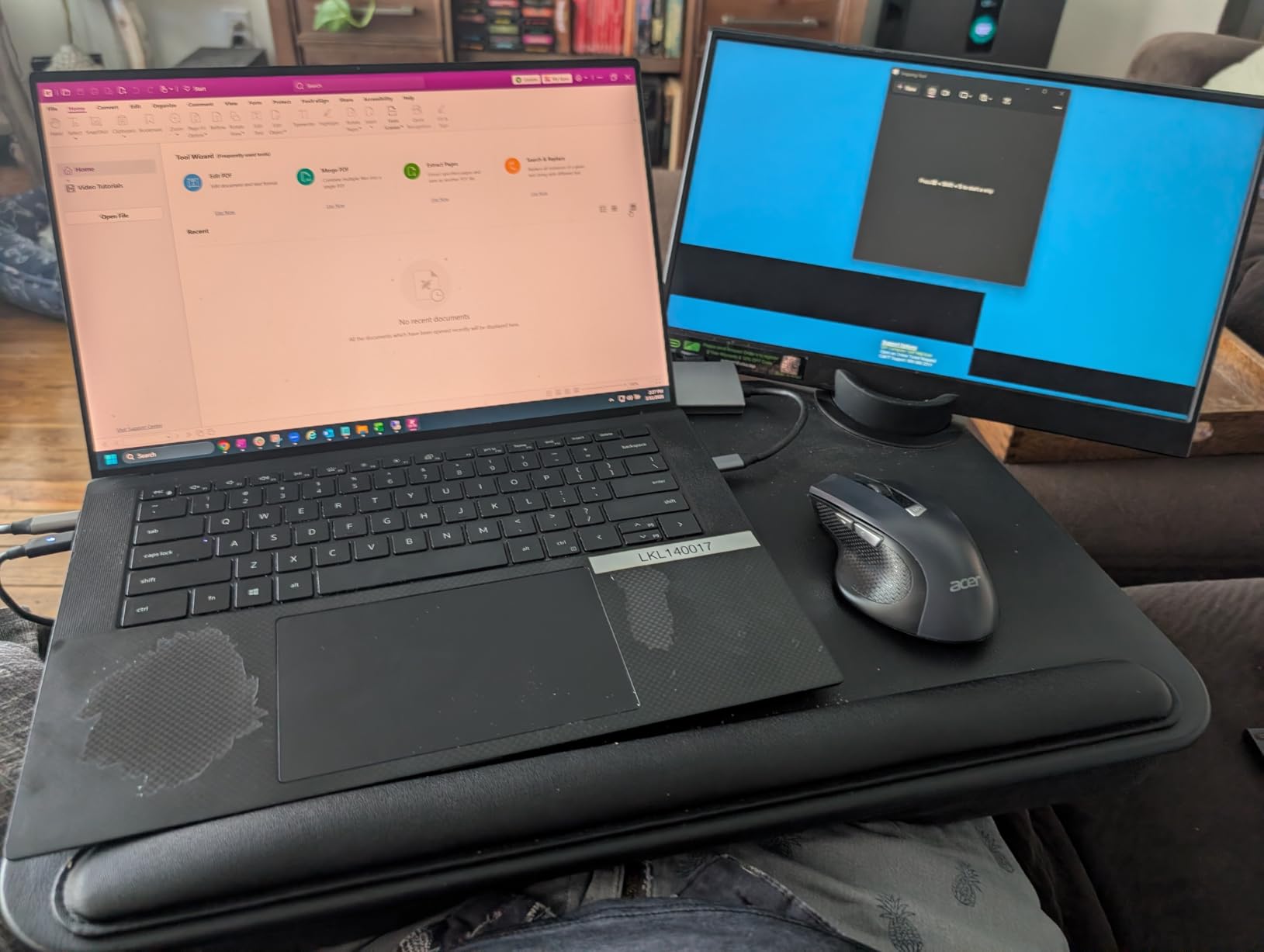 SAIJI Laptop Lap Desk - Fits Up to 17