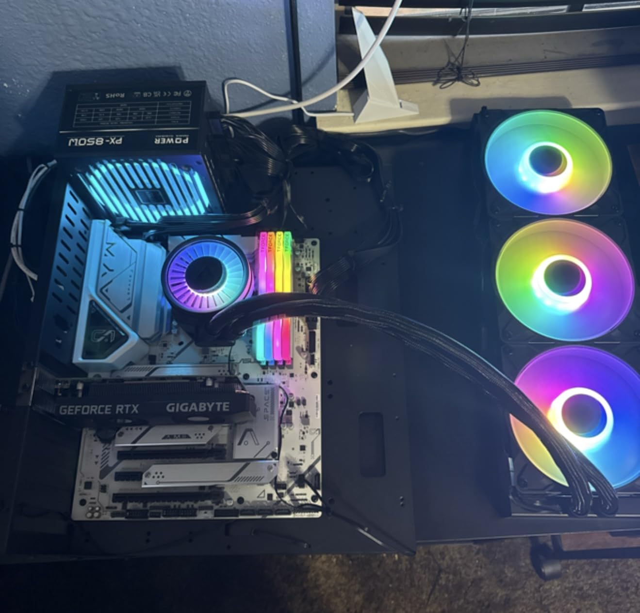DIY Gaming Computer Case, E-ATX Open Chassis Case Rack for E-ATX/ATX/M-ATX/ITX Motherboards, Widely Body Heat Dissipation Design,Test Bench,Computer Motherboards Test Bench customer photo 2