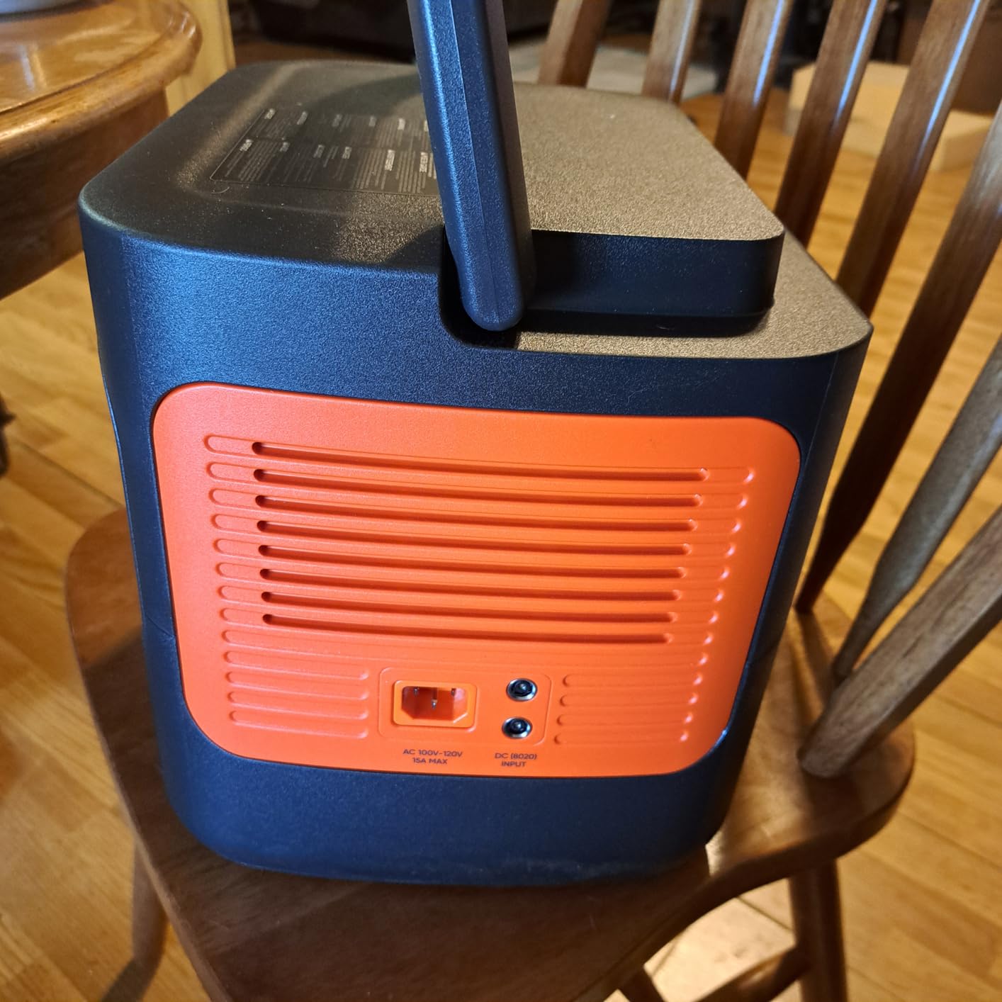 Jackery Explorer 2000 v2 Portable Power Station, 2042Wh LiFePO4 Home Backup Battery, 2200W Solar Generator, USB-C PD 100W Fast Charging for Emergencies, Power Outages, Camping (Solar Panel Optional) customer photo 2