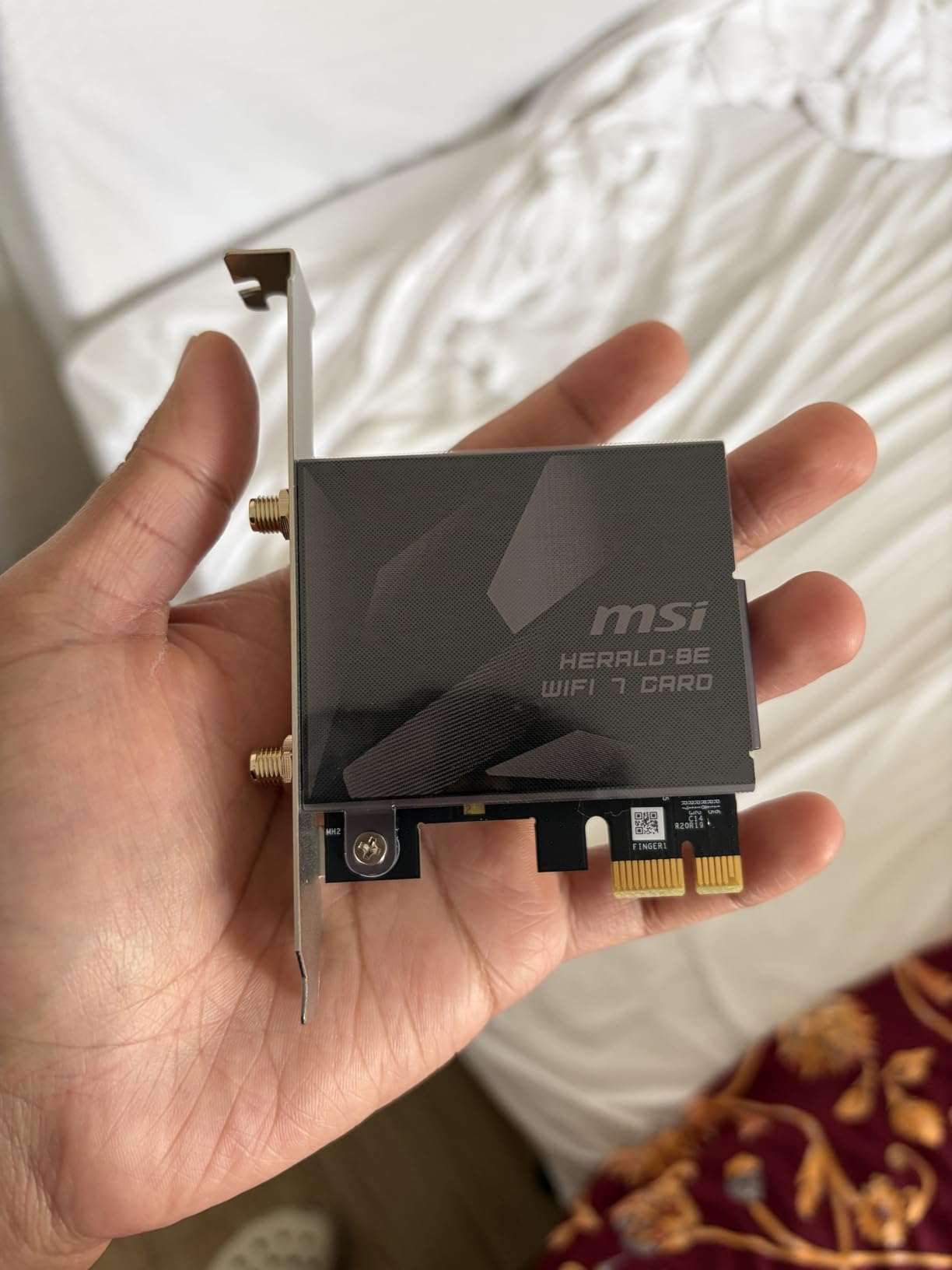 MSI Herald-BE WI-FI 7 MAX (Wi-Fi 7, 802.11BE, Bluetooth 5.4, PCIe, Multi-Link Operation Technology, External Antenna) customer photo 2