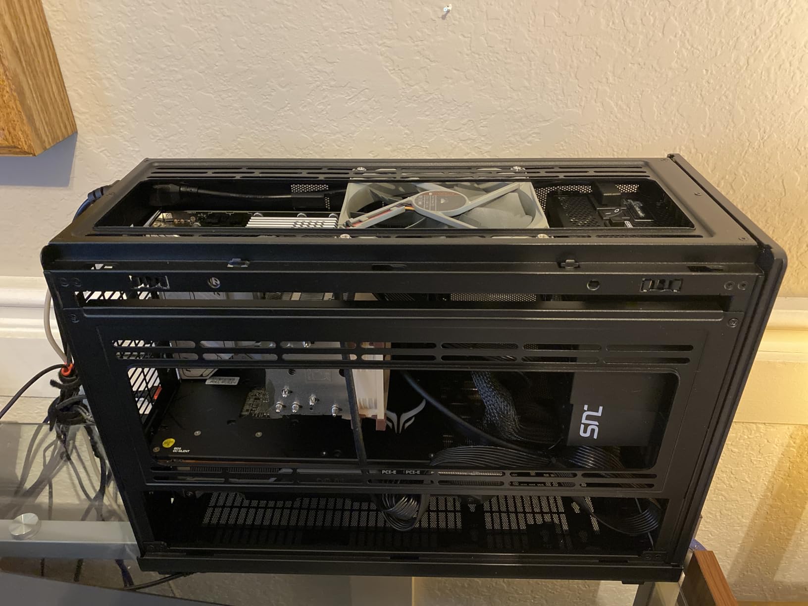 Lian Li A3-mATX-WD-26.3L Micro Form Factor Chassis-No Fans Included-Supports 360mm AIO-Modularity Design-for M-ATX, ITX Motherboard-DAN Cases Collaboration-Wood Front Panel-Black (A3X-WD) customer photo 1
