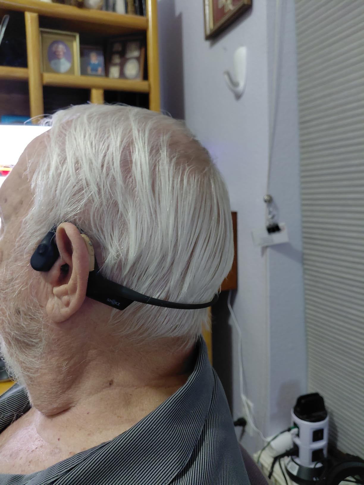 OpenComm2 2025 Upgrade - Open-Ear Bone Conduction Headphones, Wireless Bluetooth Headset with Noise Canceling Mic & Mute Button for Work Calls and Meetings, 16 Hour Talk Time for Mobile & PC - C120 customer photo 1