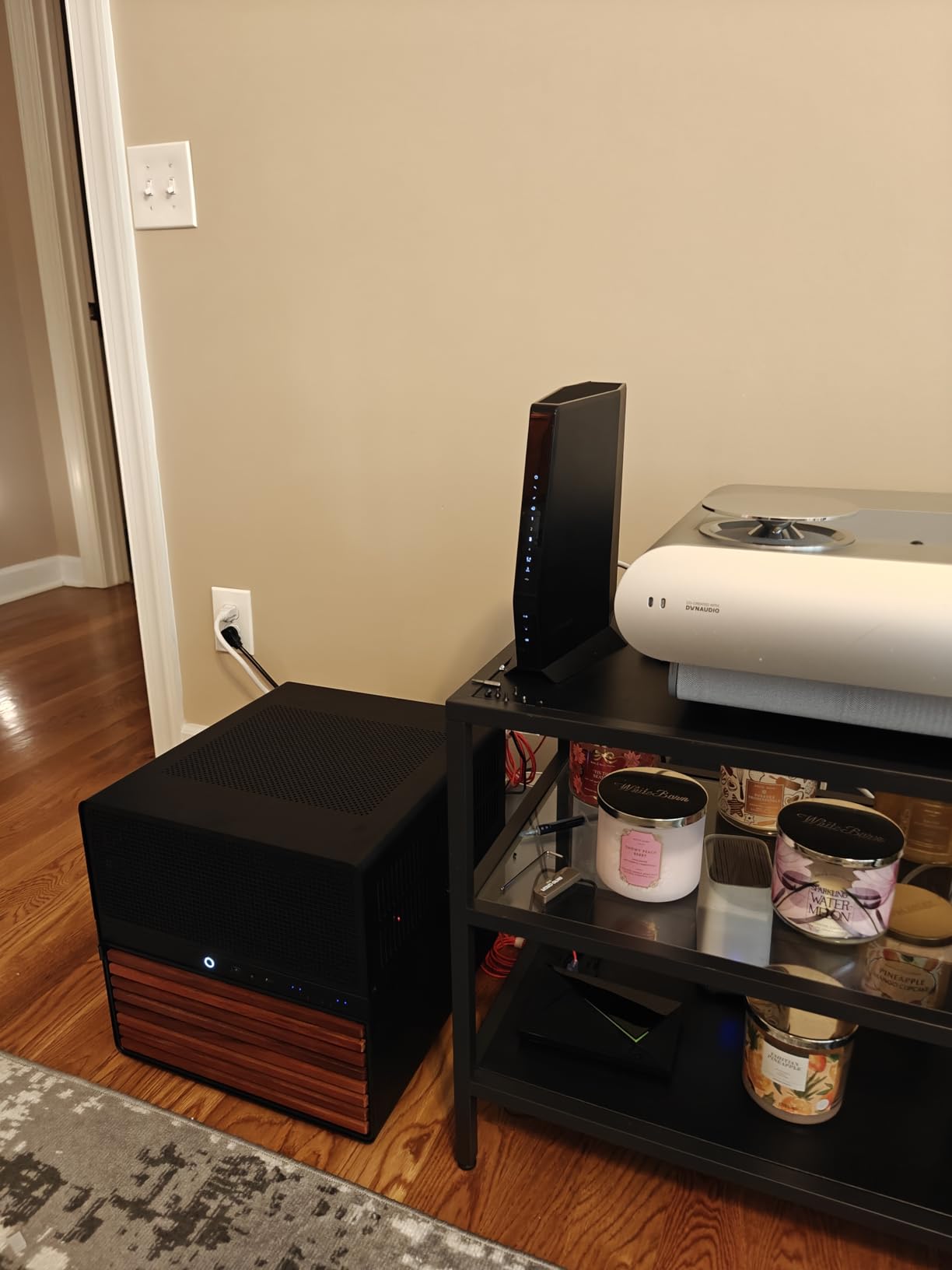 JONSBO N5 NAS Pc Case, E-ATX,12HDD+4SSD Drive Bay GPU HP Host, Supports Max. 4 GPU,E-A.TX(330mm) MB/ATX PSU Supports, with 3 Fans Built-in, 8 Slots PCI, Solid Wood Veneer Computer Case,Home Server customer photo 2